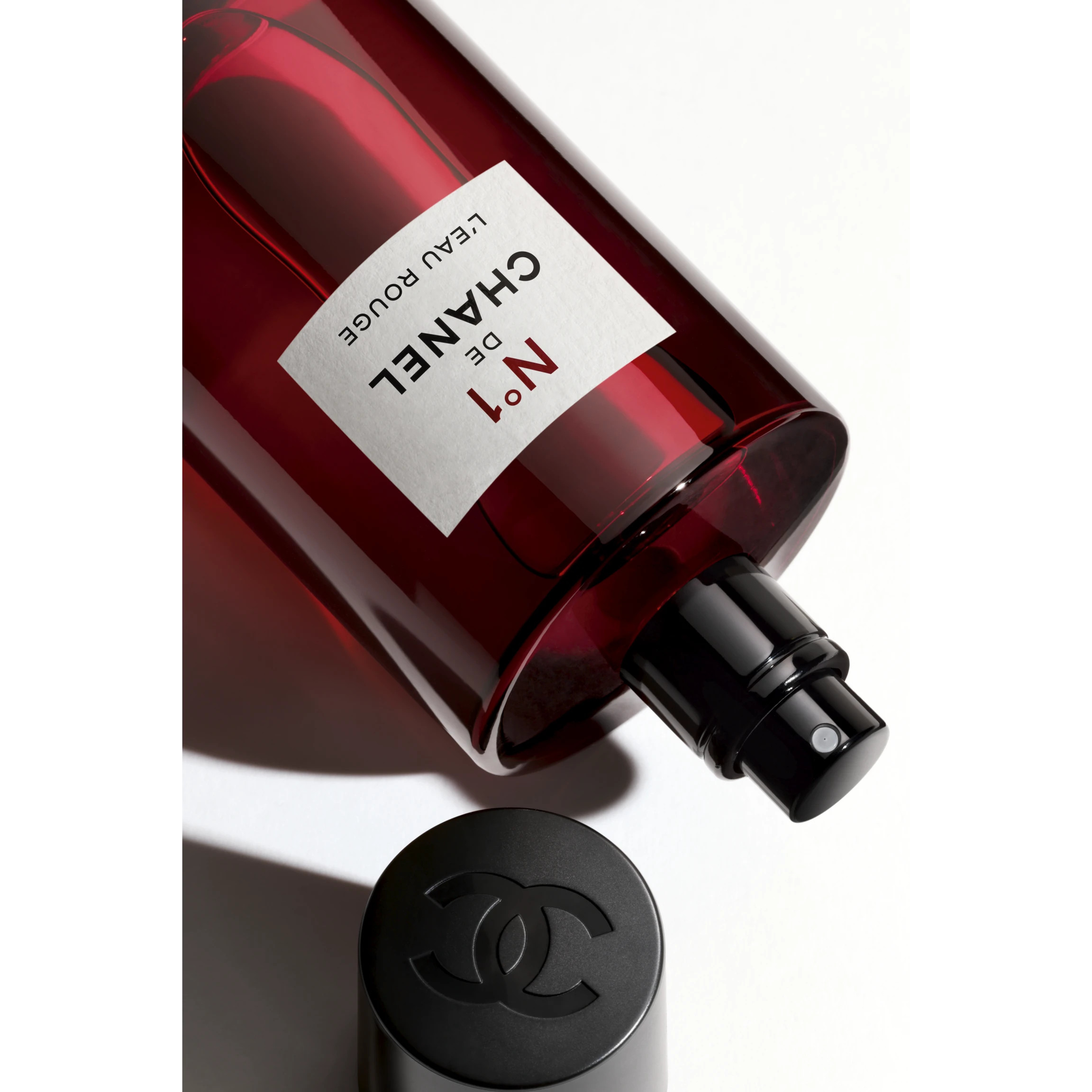 N°1 DE CHANEL L’EAU ROUGE Revitalizing Fragrance Mist | CHANEL | Chanel, Inc. (US)