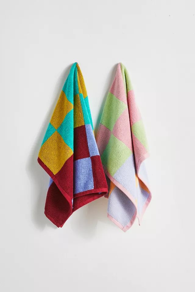 BAGGU Checks On Checks Hand Towel Set | Urban Outfitters (US and RoW)