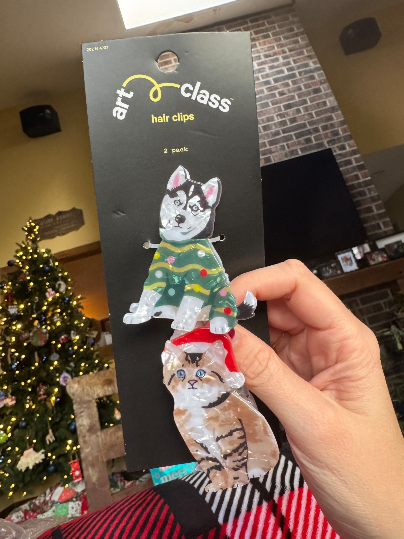 Girls Christmas clips. Siberian Husky claw clip  

#LTKKids #LTKGiftGuide #LTKSaleAlert