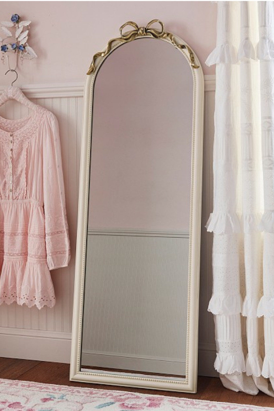 Leaning floor mirror for a little girls room 🥹💗

#LTKhome #LTKkids #LTKGiftGuide