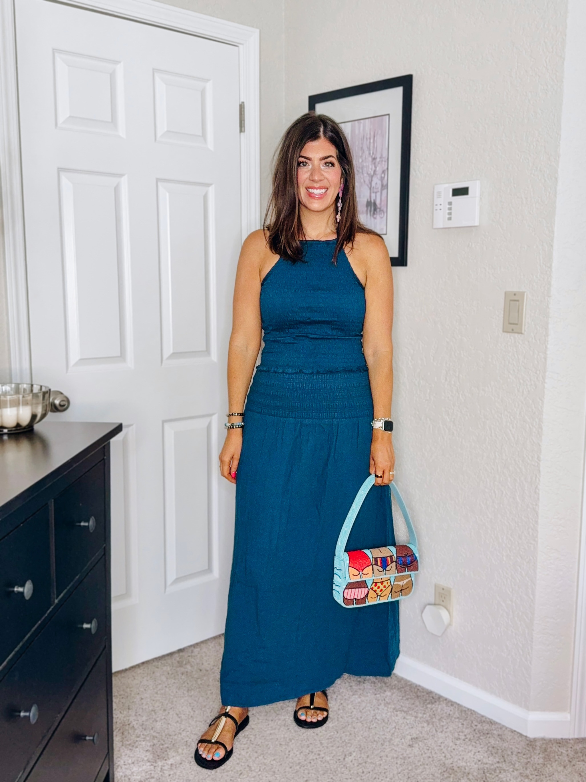 In a medium halter and medium tall skirt 

#LTKSaleAlert #LTKFindsUnder50 #LTKMidsize