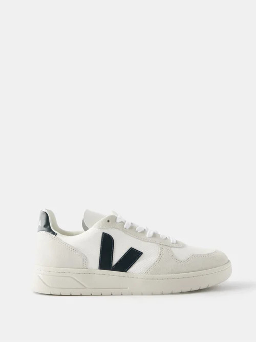 Veja - V-10 Suede And Recycled-mesh Trainers - Mens - White Black | Matches (UK)