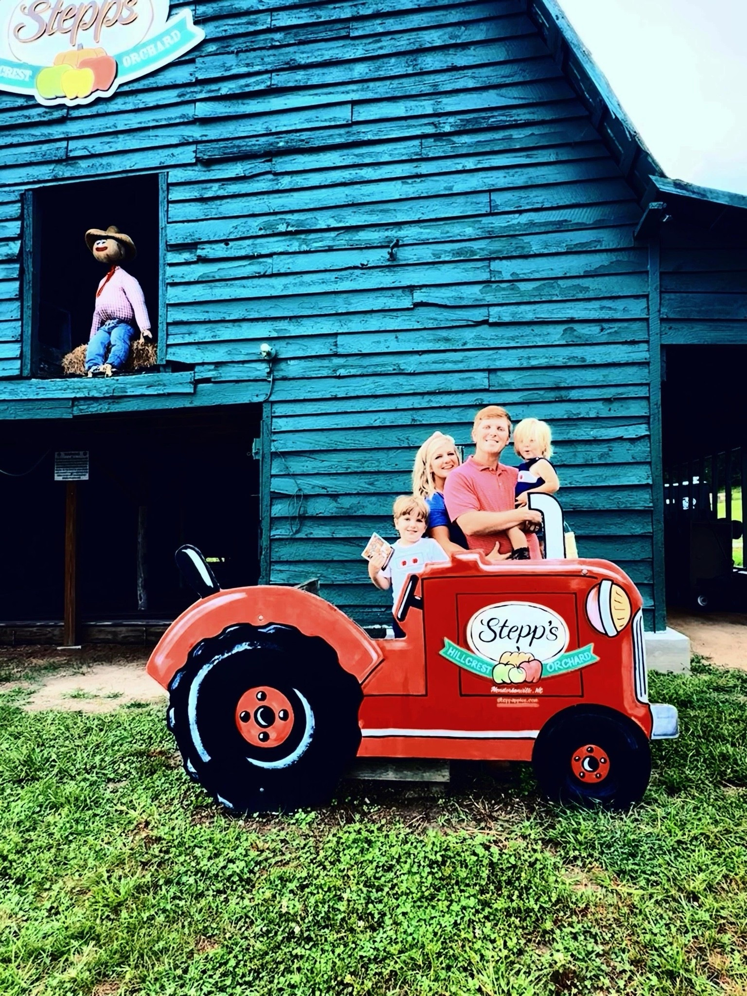 welcoming in  s w e e t  s e p t e m b e r  with all the happy happy things 🍎🎒🌾 and our hearts 🥰 sure are full of love and joy!!! 💐🦋🤠✏️🏕️🚜👣🖍️🐴☕️🌾⚾️🏡📖💒🧺♥️🇺🇸🌸🐓🥚🌼 #helloseptember #thisweeksofar #sweetseptember #backtoschoolseason #homeschoolmama