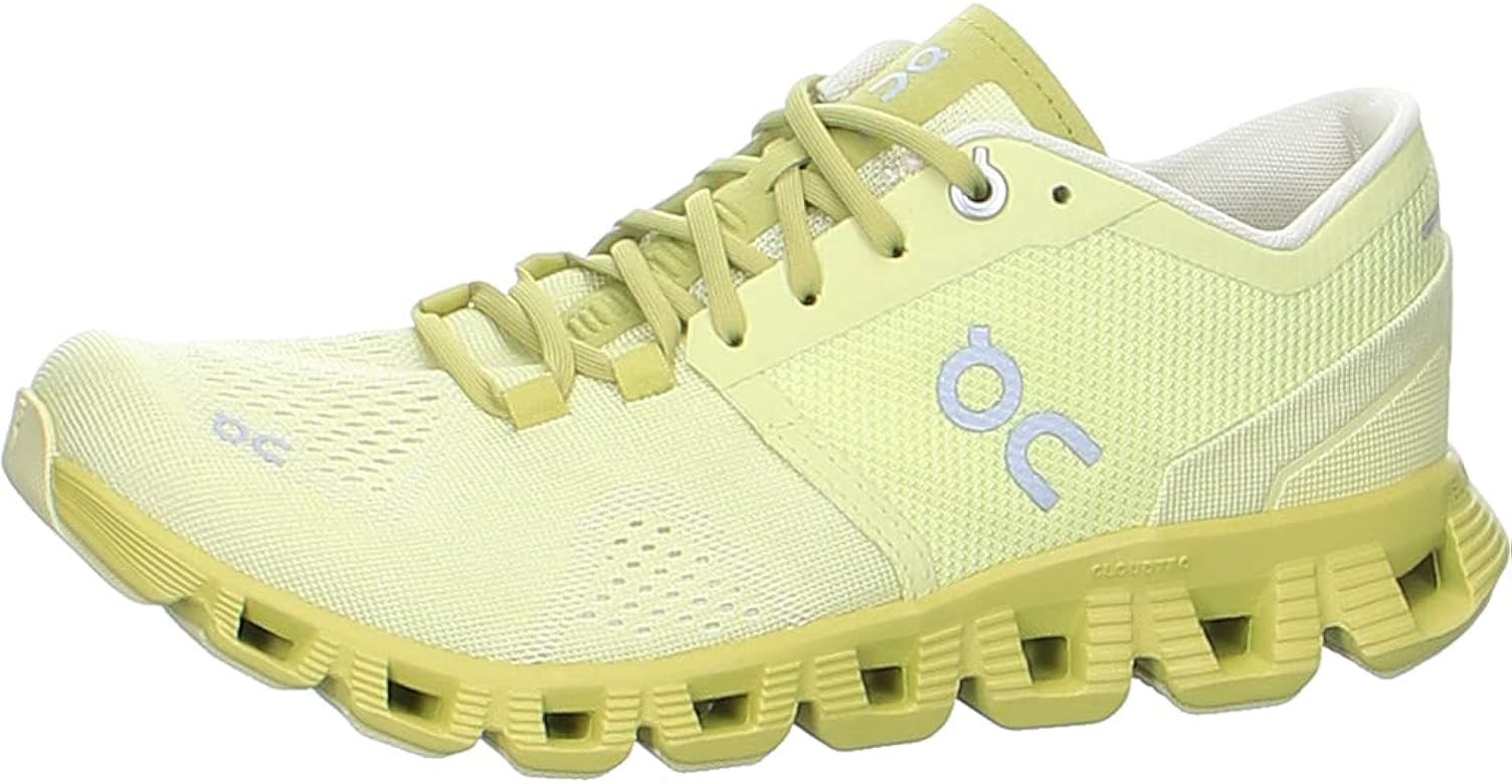 ON Women's Cloud X Sneakers | Amazon (US)