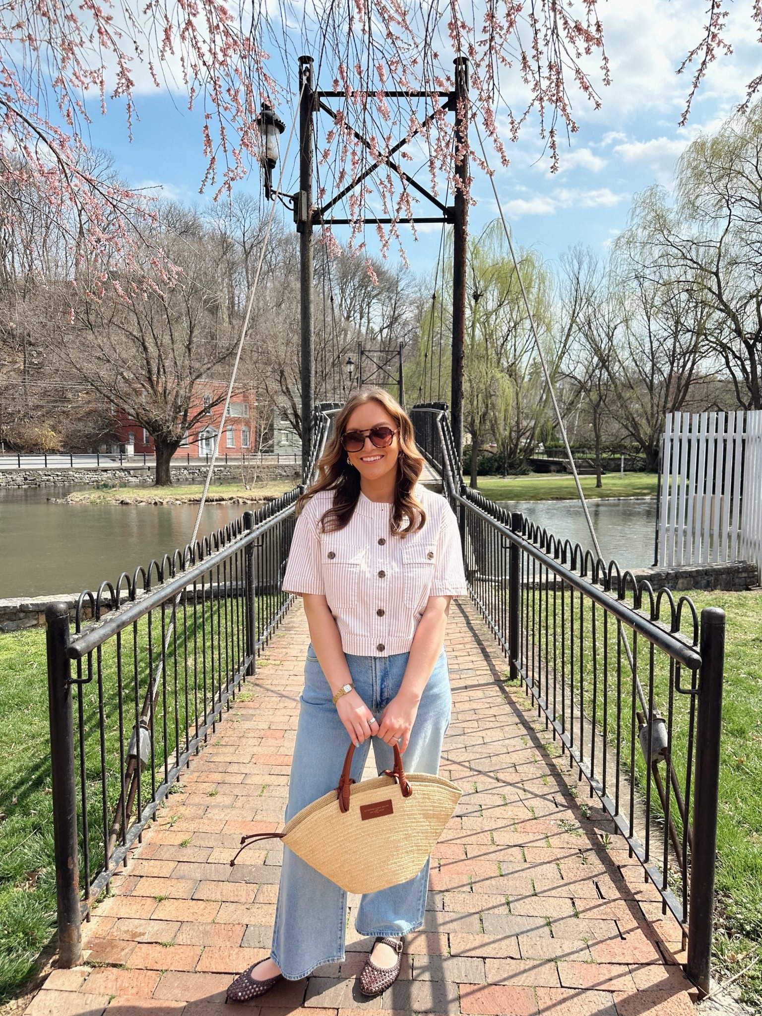 Most of today's look is from Loft! This striped crop top and these light-wash wide-leg jeans are my new favorite duo—the denim has the perfect amount of stretch while still looking structured.
I styled the look with my go-to Sézane Justine bag (the ultimate investment basket bag!) and these affordable woven Mary Janes from Target.

#LTKootd #LTKgrwm #LTKSaleAlert