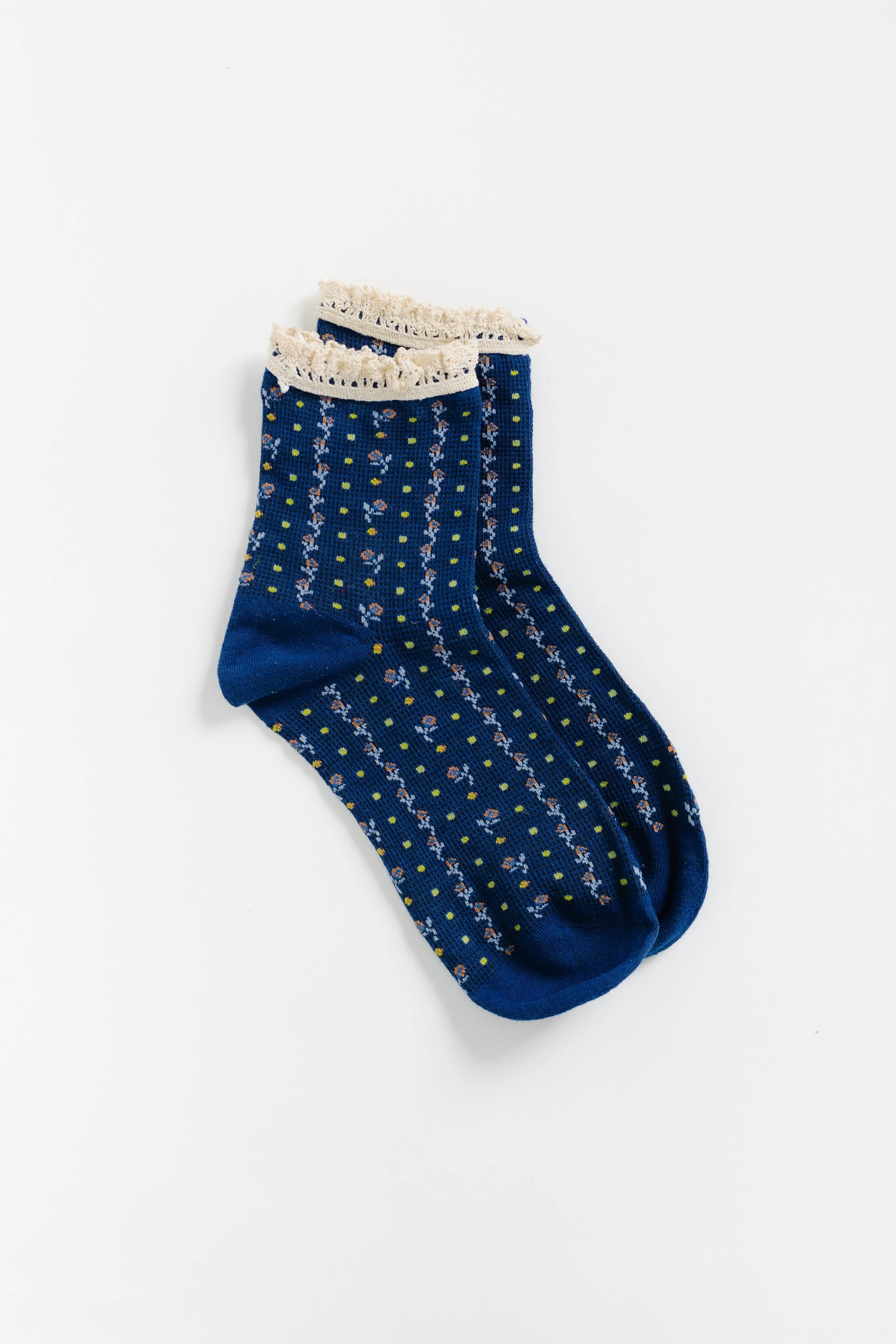 Cove Royalty Rosette Socks | Called To Surf