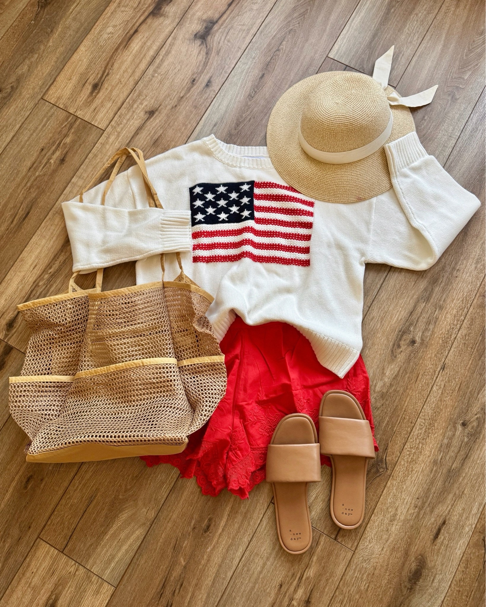 the perfect memorial day beach weekend outfits! american flag sweater outfits. 4th of july outfit.

#LTKootd #LTKSaleAlert