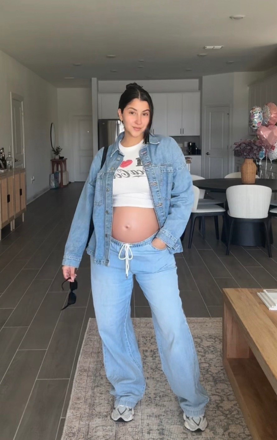 I’m wearing a size Medium in the pants, color: Pale 