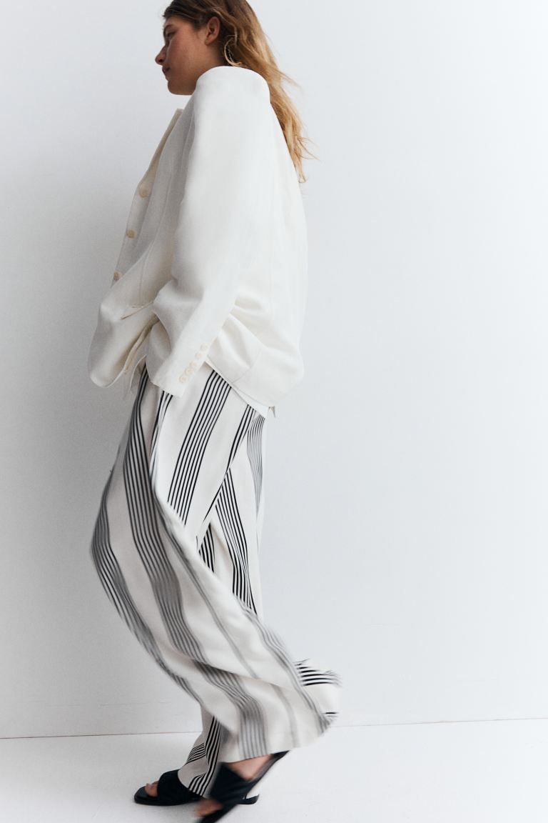 Wide-cut Pull-on Pants - Regular waist - Long - White/black striped - Ladies | H&M CA | H&M (US + CA)