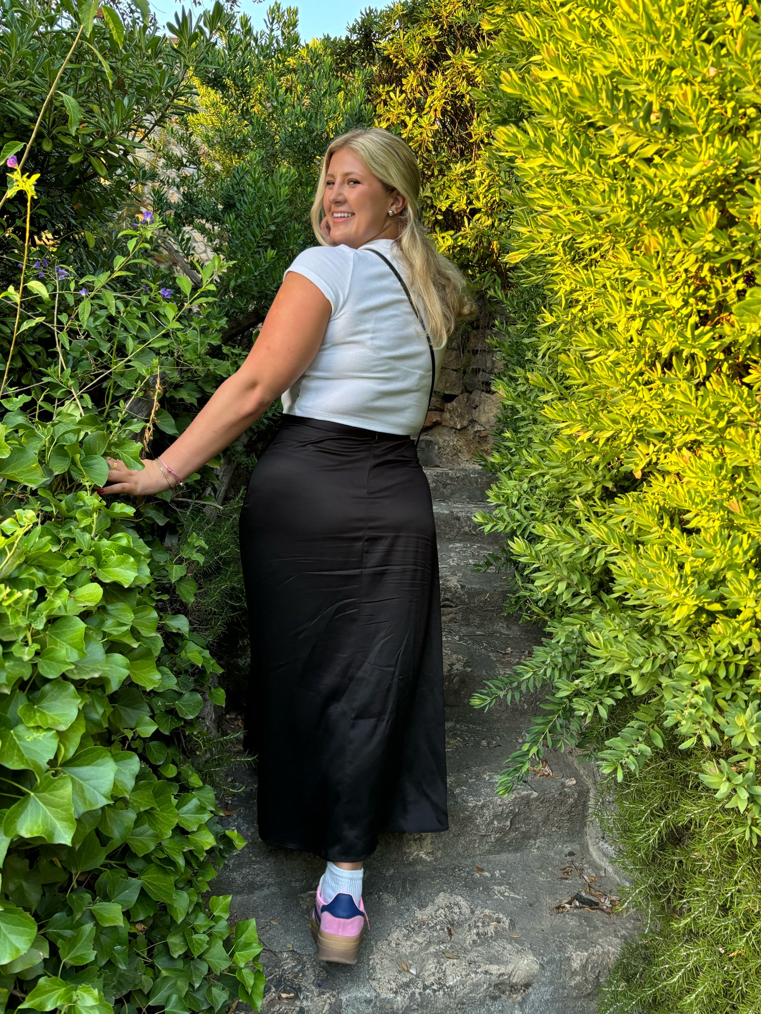 Classy & casual 🌼

#LTKStyleTip #LTKTravel #LTKShoeCrush