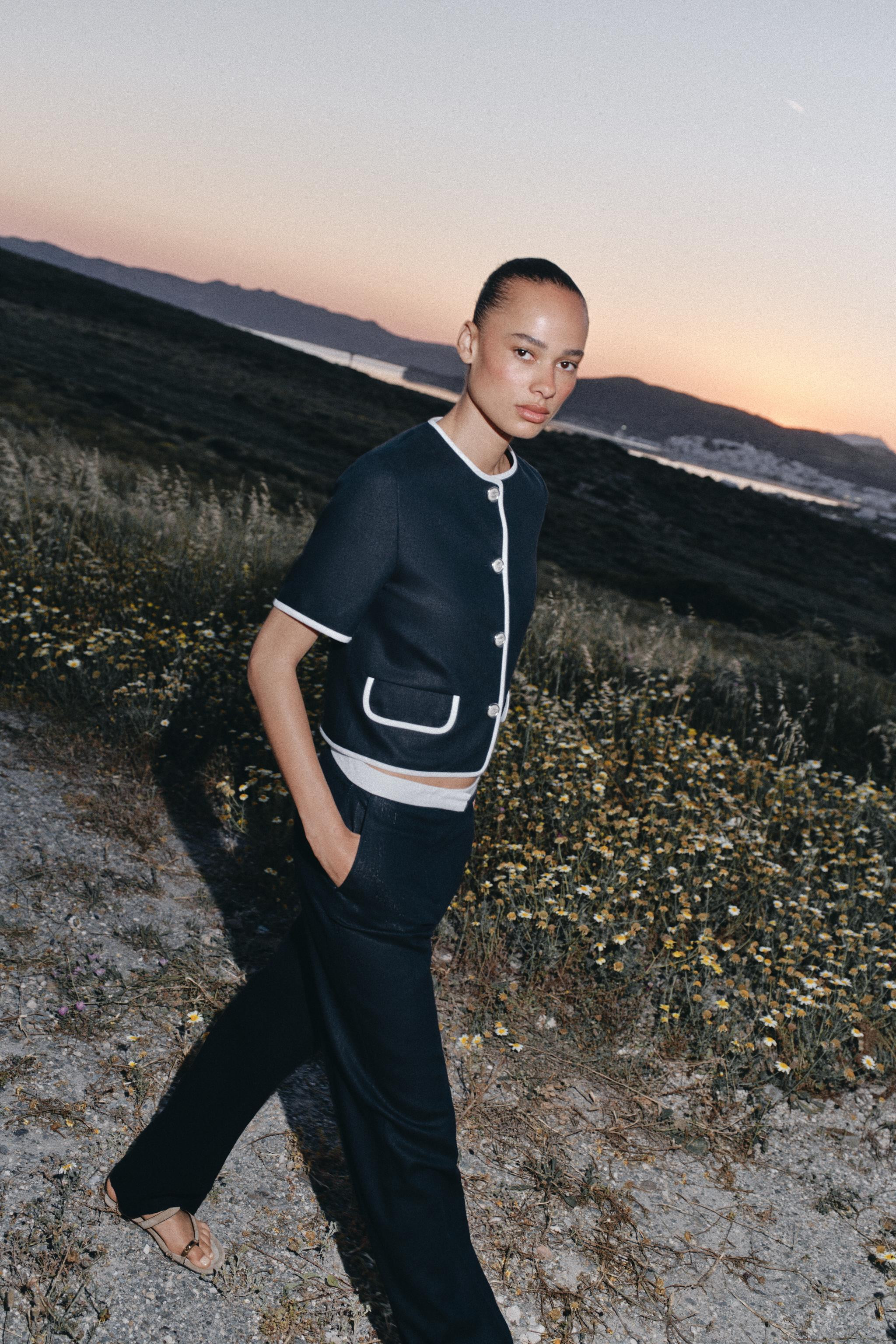 SHORT SLEEVE BLAZER WITH CONTRAST PIPING | Zara US