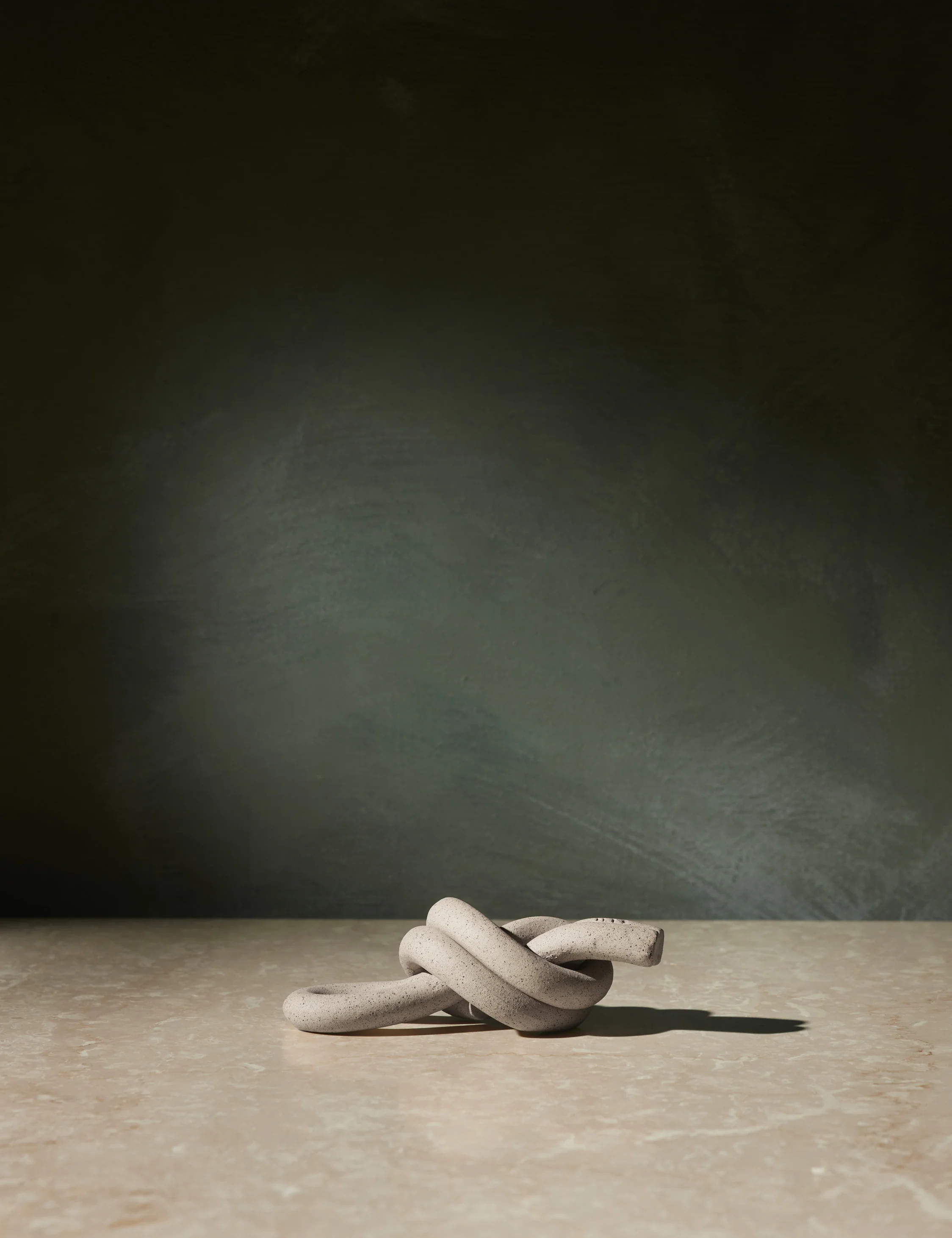 Overhand Knot by SIN | Lulu and Georgia 