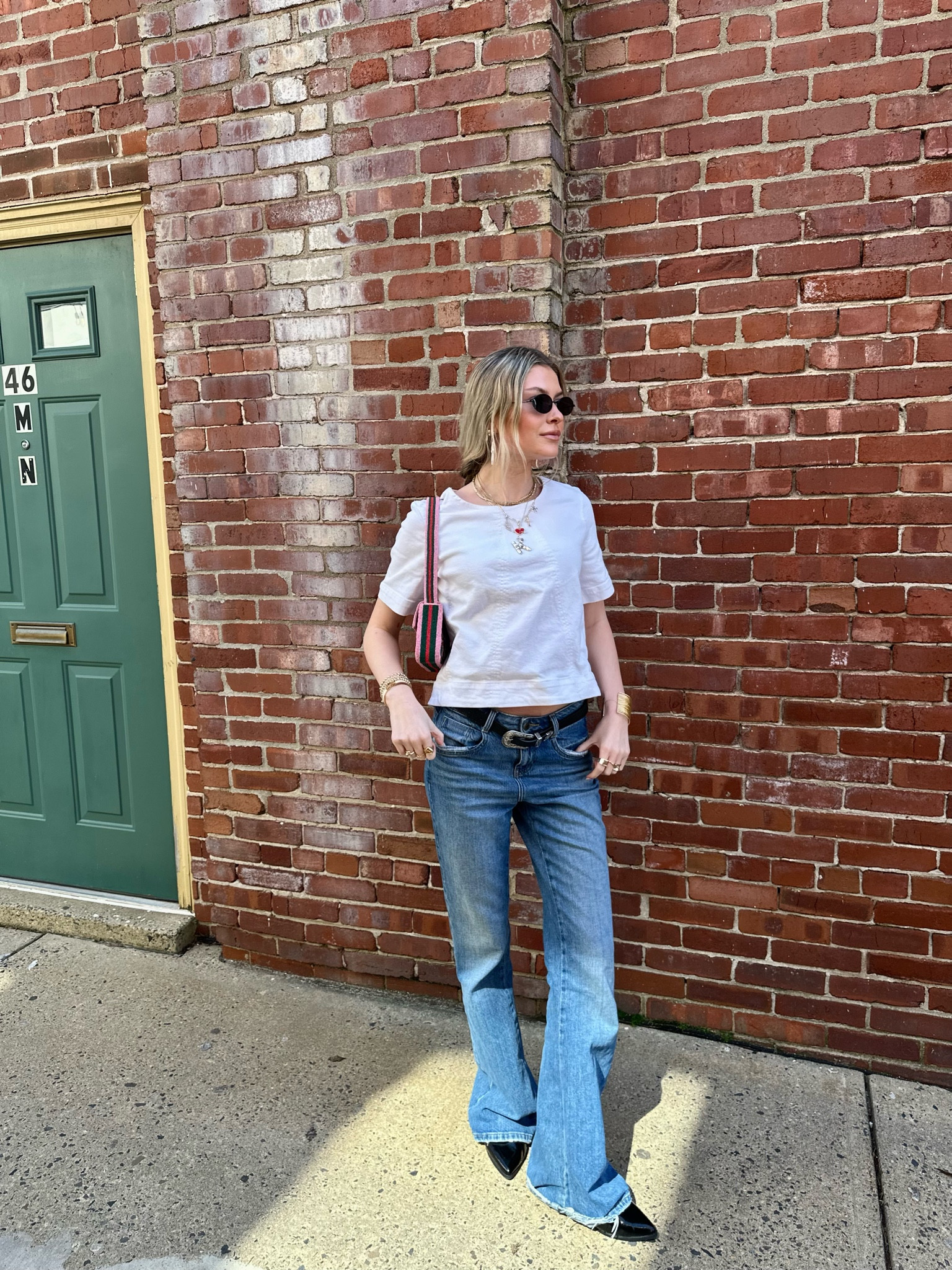 top: thrifted 
jeans: size 2 from zara 
