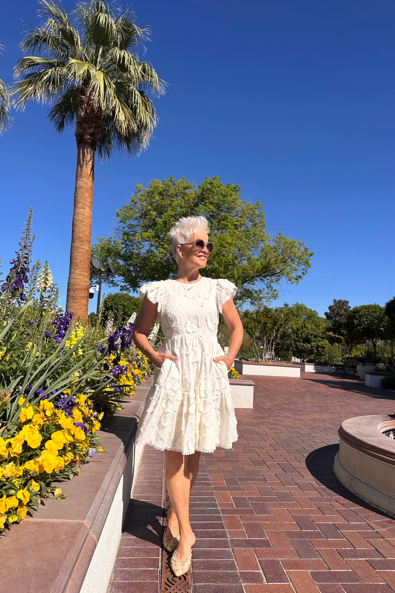 A white dress is a wardrobe essential! 🤍 Shop similar white dresses here.

#LTKOver40