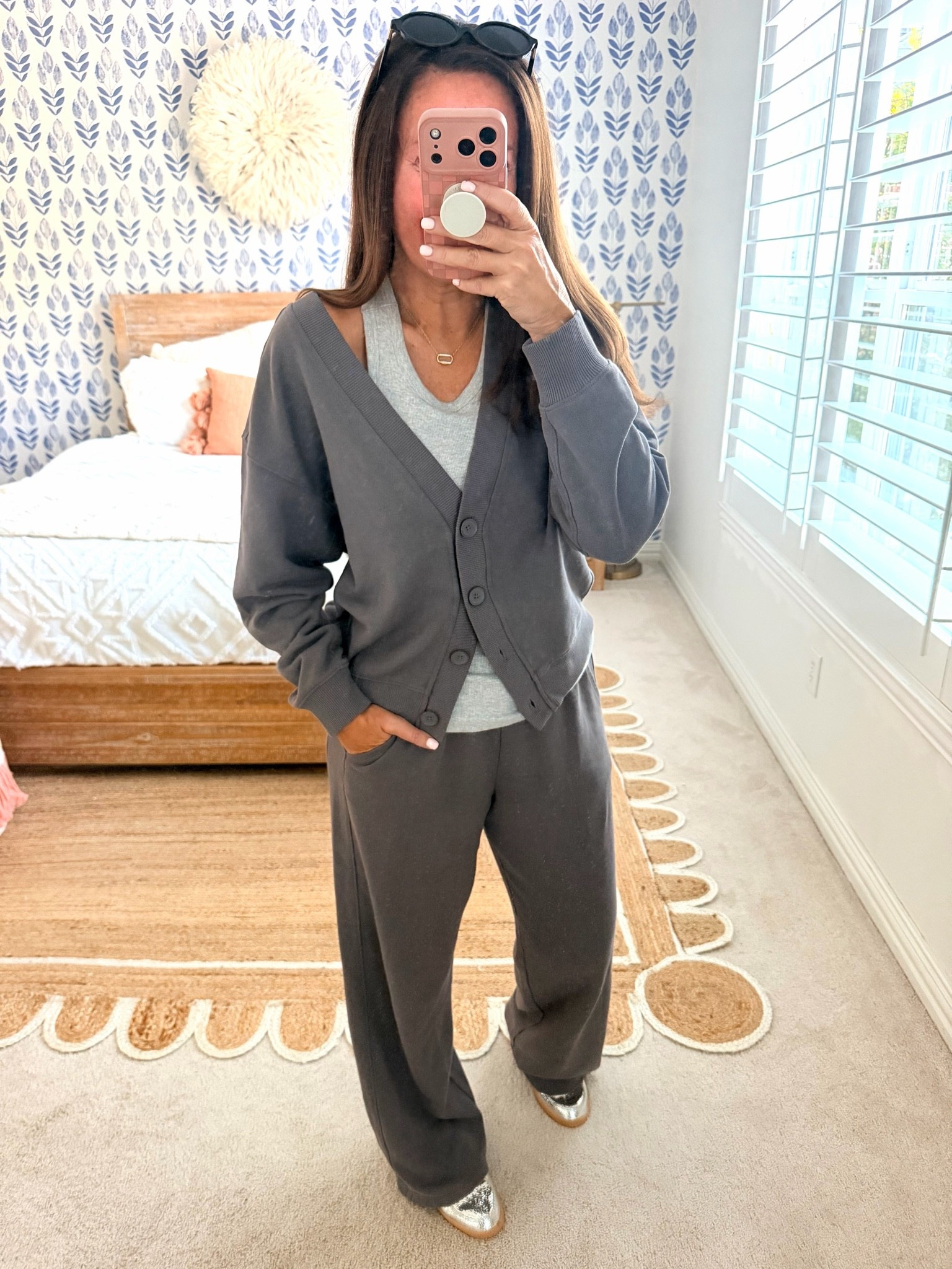 Love this set that's sold as separates! Wear the cardigan top open or buttoned. Also comes in black and white. Wearing medium pant, small top
.