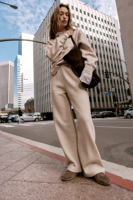 WIDE-LEG PLUSH TROUSERS | Zara UK