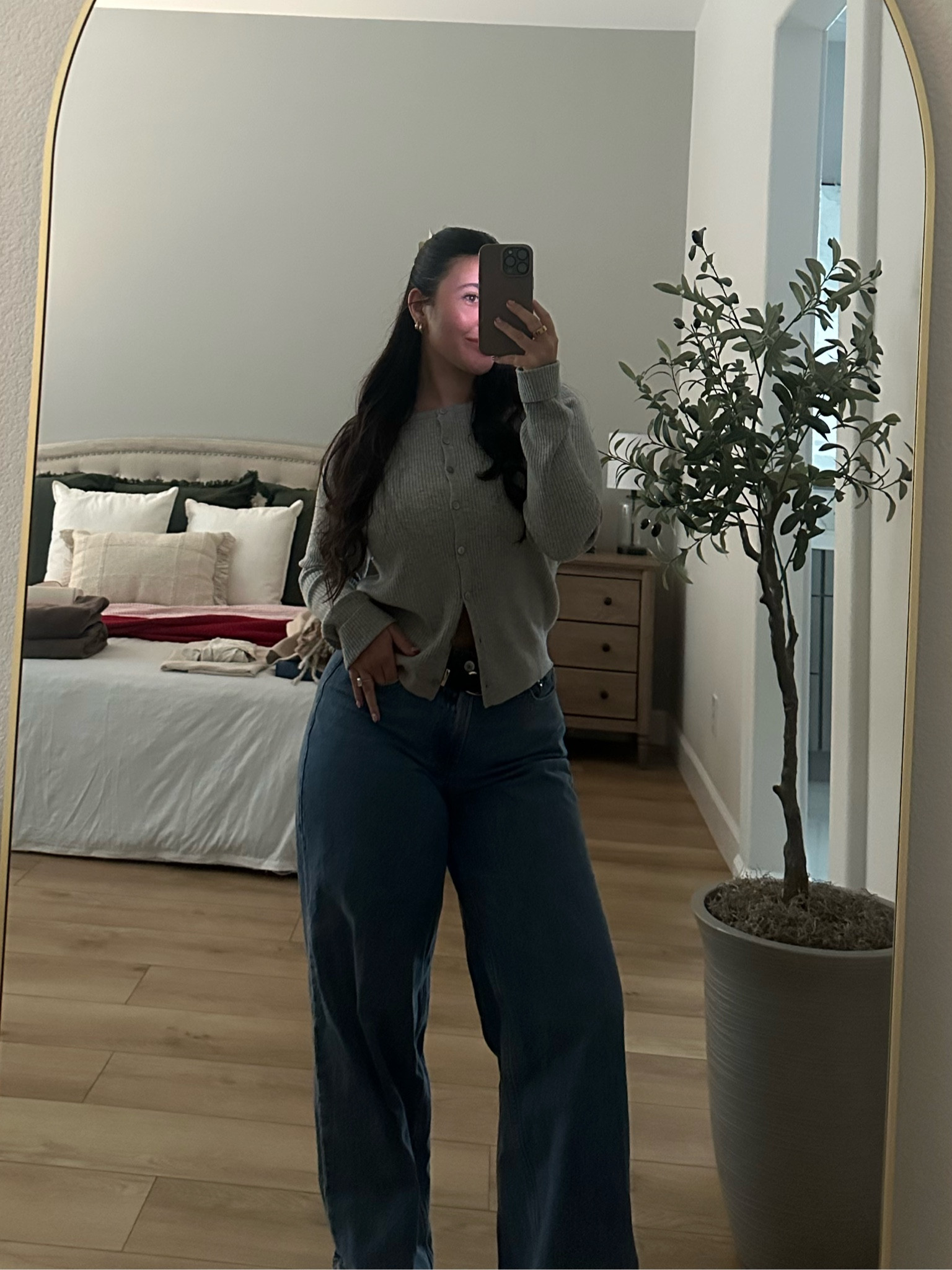 Going out to run errands



#LTKdayinmylife #LTKgrwm #LTKootd