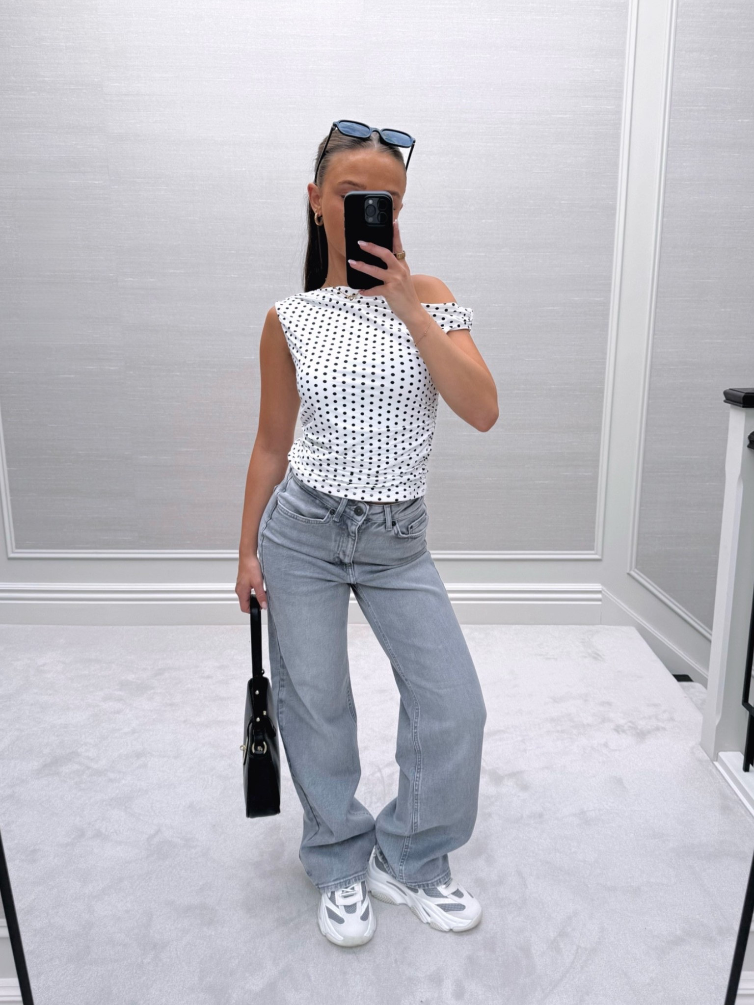 spring outfit inspo! these jeans are sooo comfy and so handy you can get them on amazon!!🌸

wide leg jeans grey spring summer Amazon fashion petite soft jeans casual polka dot crop top

#LTKsummer #LTKspring #LTKuk
