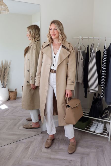 Smart casual trench coat outfit with white jeans - great for the weekend, meetings or to the office! From my workwear capsule wardrobe (bag is Oleada Wavia bag in latte)

#LTKworkwear #LTKeurope #LTKshoecrush