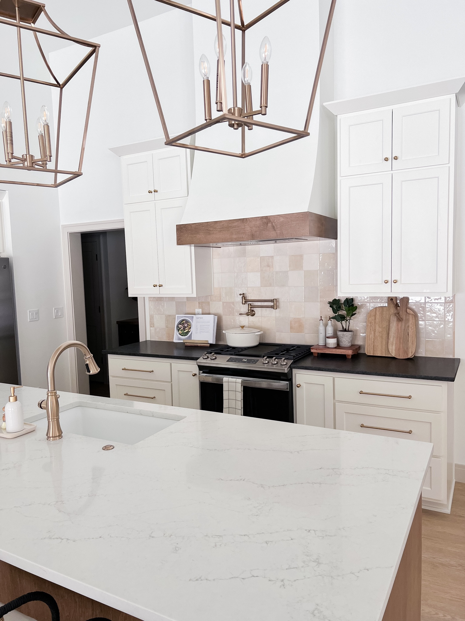 Spec home reveal - spec home sources - master bedroom furniture - master bedroom decor

#LTKSeasonal #LTKhome #LTKstyletip