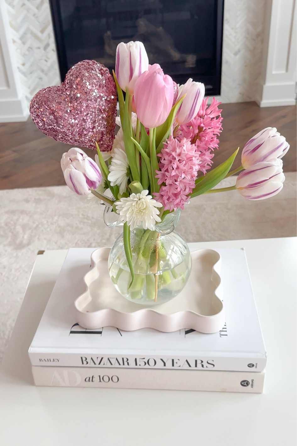 Love this cute tray from Target.  It’s only $10!

#LTKHome #LTKFindsUnder50