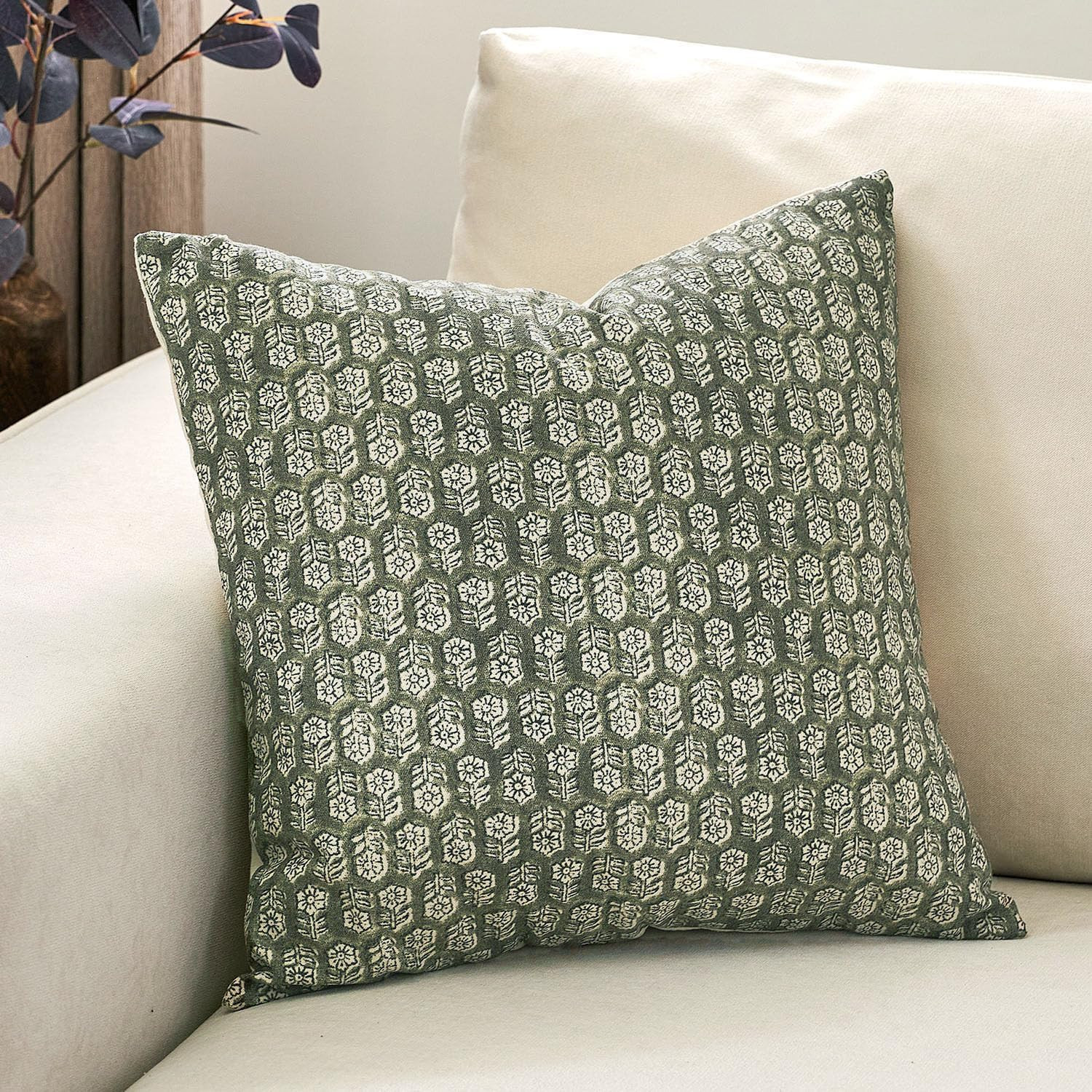 DOMVITUS Pillow Covers 20x20, Floral Pillow Covers, Couch Pillows for Living Room, Decorative Far... | Amazon (US)