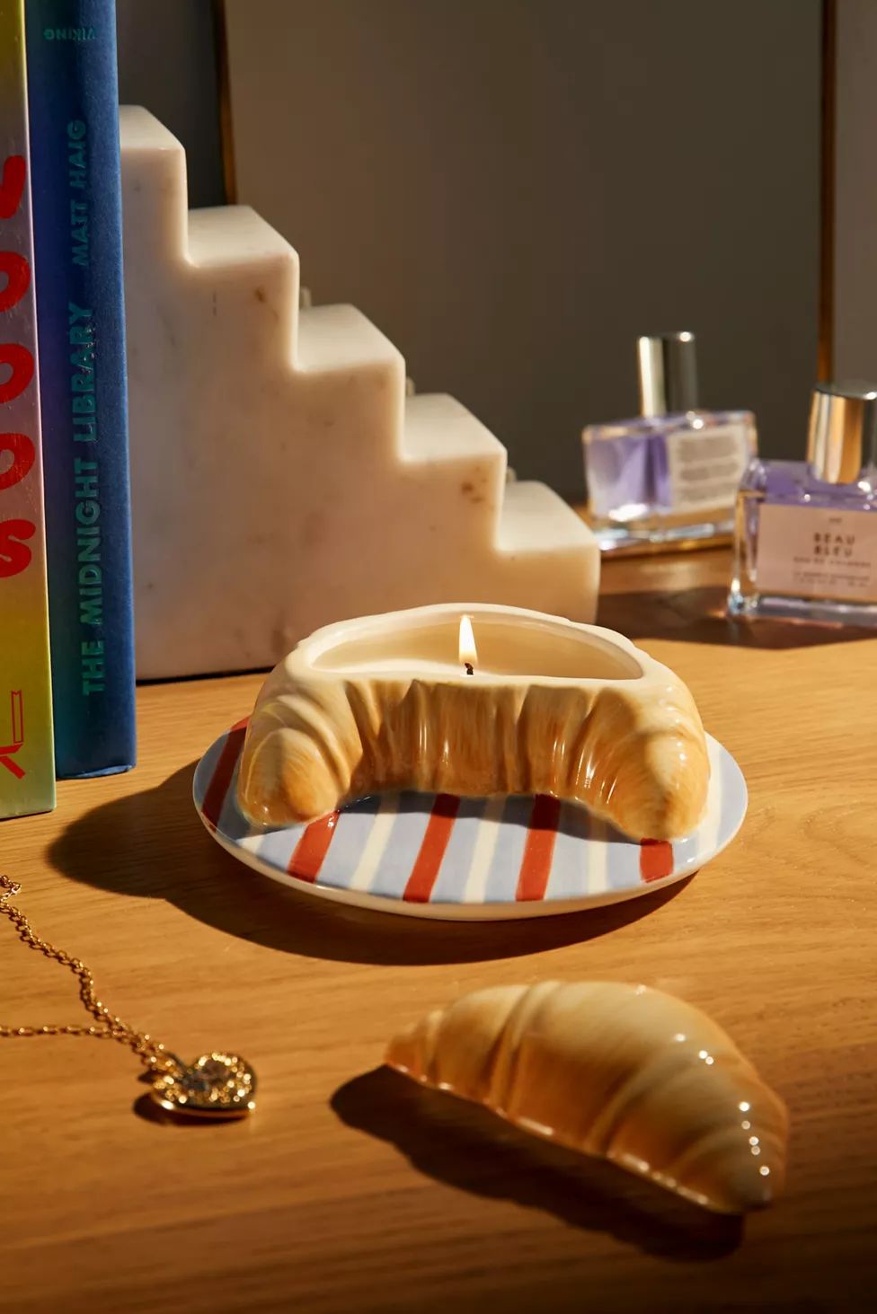 Croissant 4 oz Candle | Urban Outfitters (US and RoW)