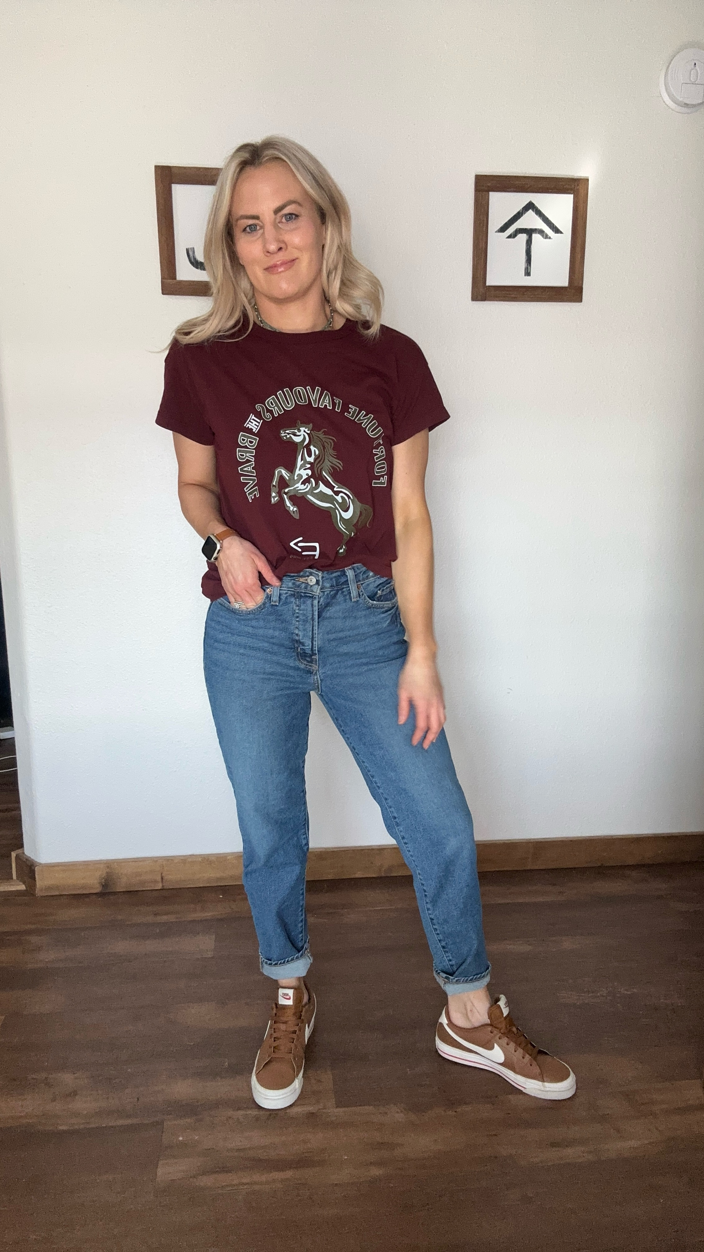 Another pair of OG straight! These are the best jeans, and they’re under $50! They do run big, so size down if you’re between sizes! 

#LTKFindsUnder50