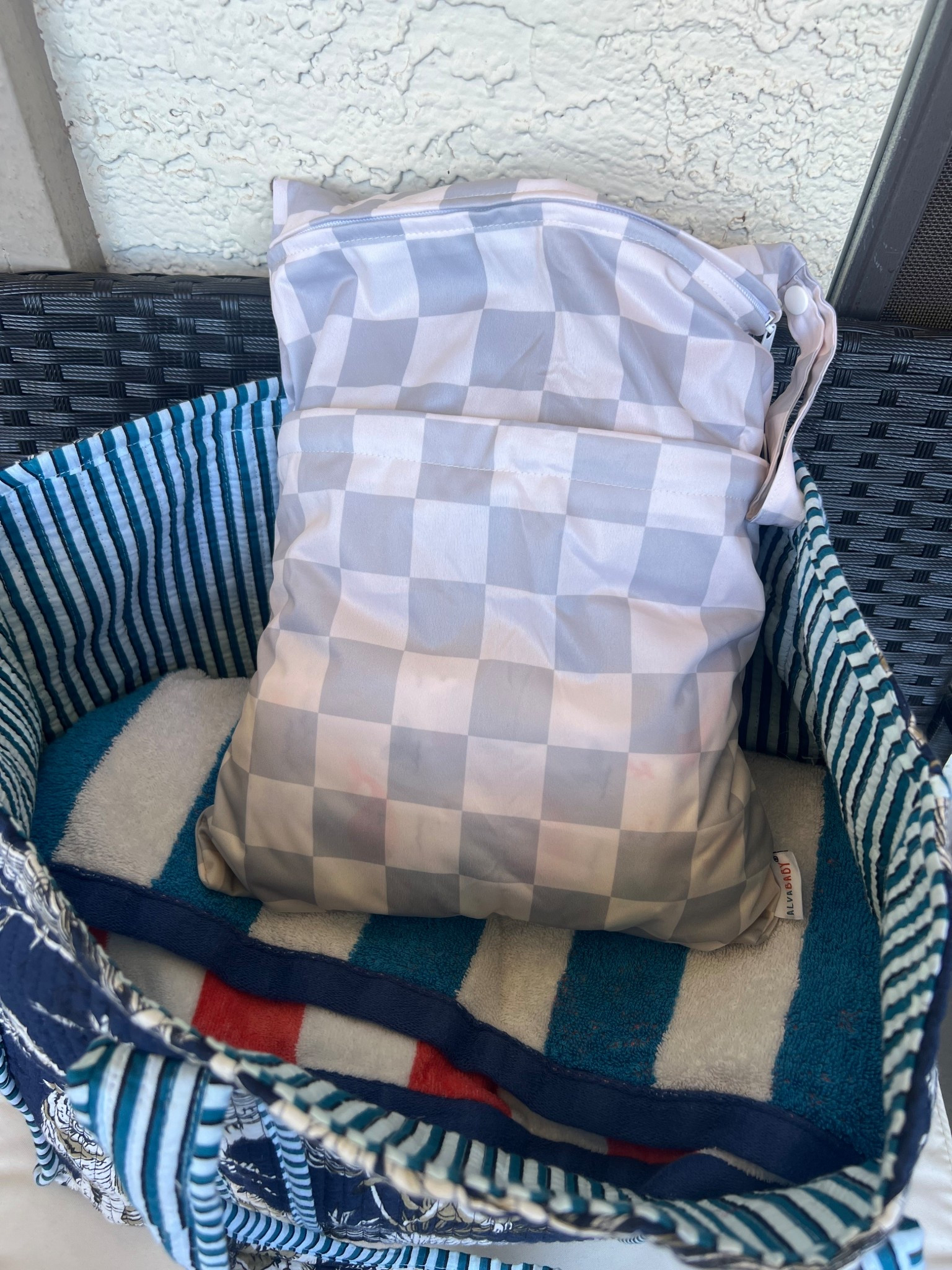 Swim day essentials 🫶
This waterproof dry/wet bag is a MUST for diapers, wipes & swim gear, keeps everything contained and not soggy 😅
We also toss a big reusable bag in for wet towels after.

*the dry bags are on sale rn (2 for $13!)

#LTKBaby #LTKmomlife