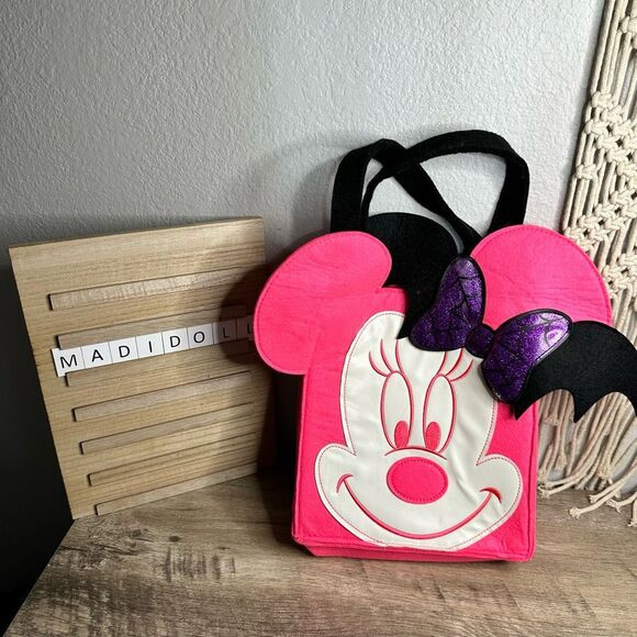 Disney Minnie Mouse Glow in Dark Trick or Treat Pink Purple Bag | Poshmark