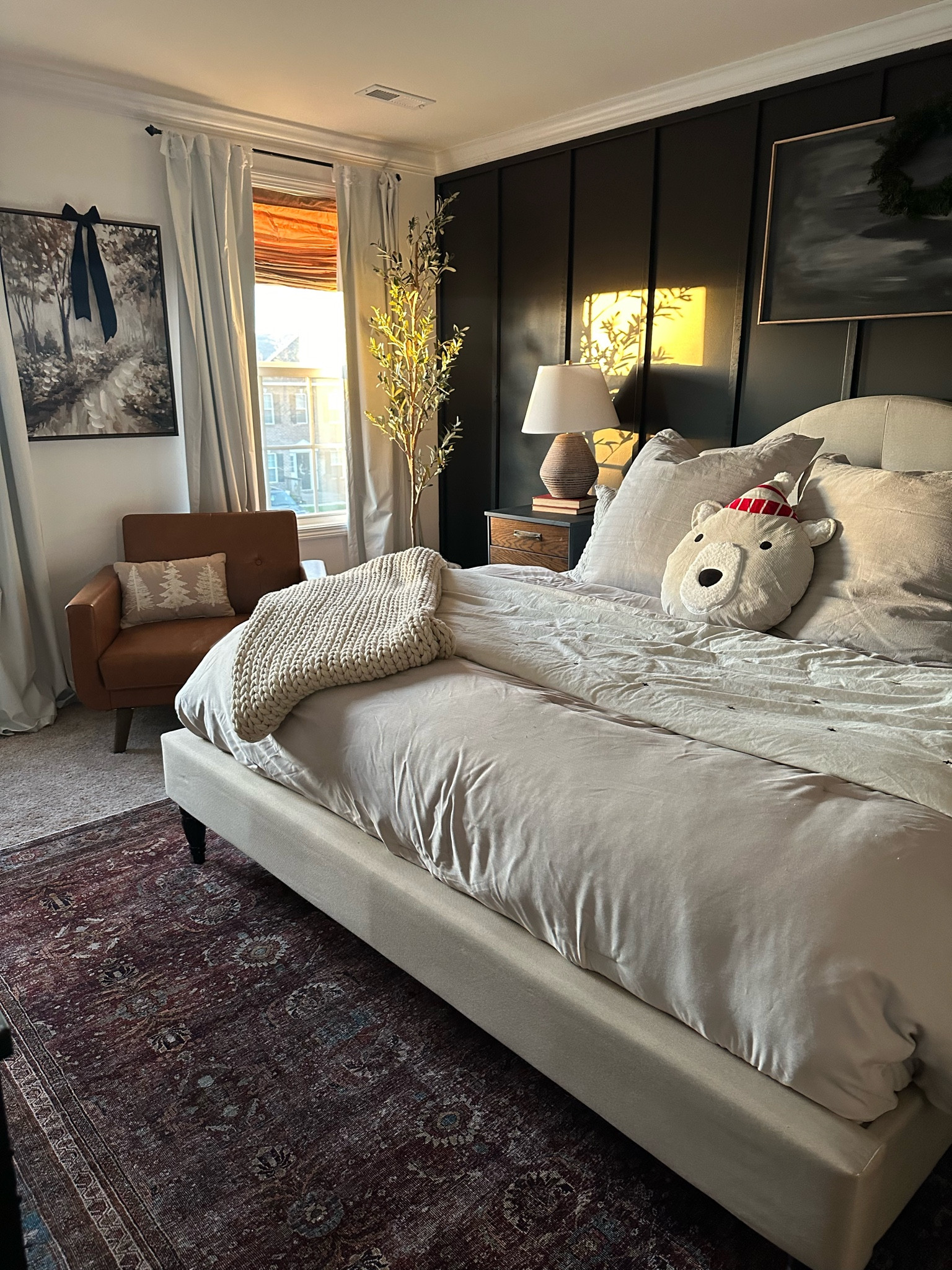 MY HOLIDAY BEDROOM || 

#LTKhome #LTKSeasonal #LTKHoliday