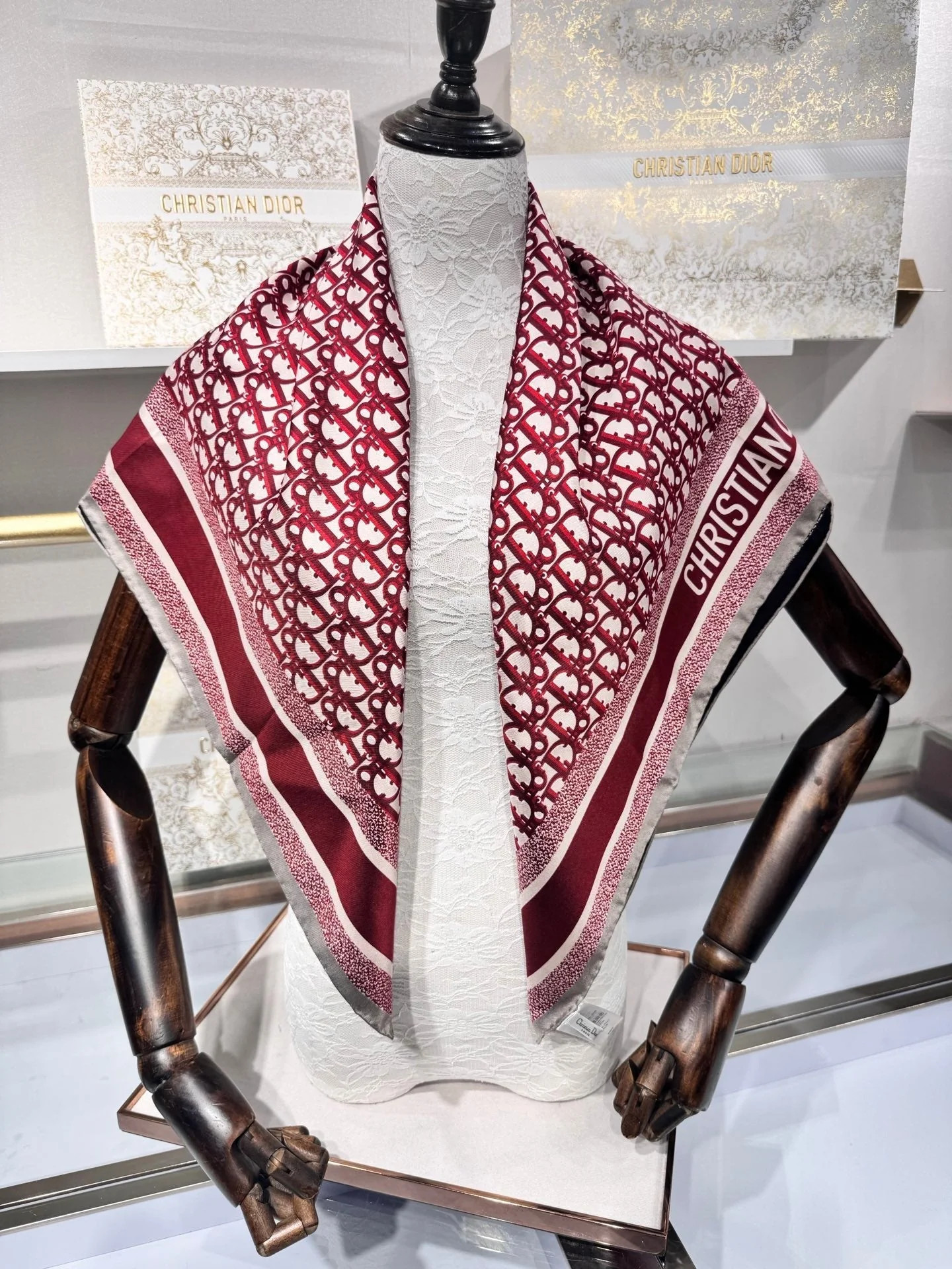 DIOR SCARF 90 CM IN SILK 726515 | Shop.app