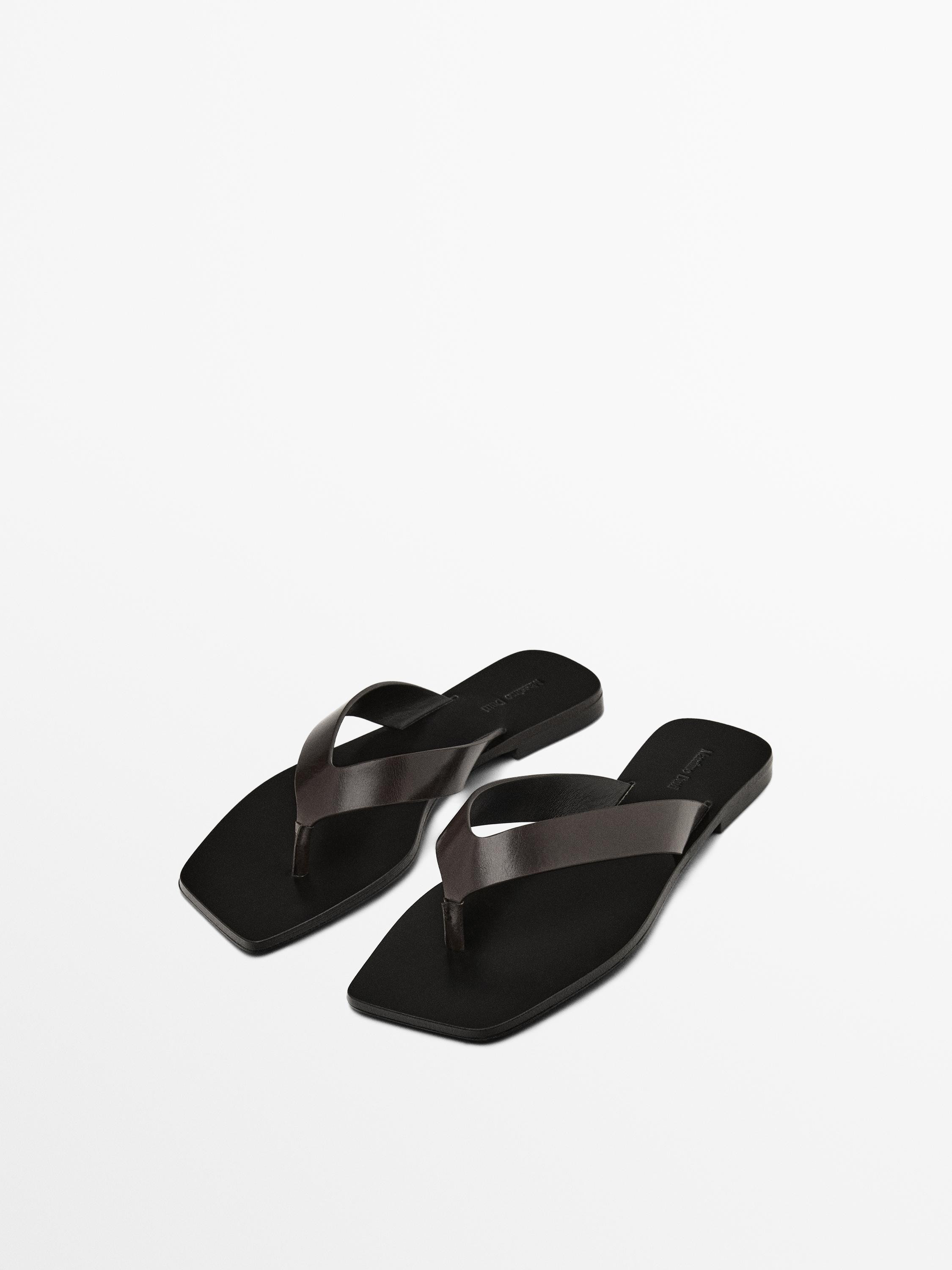Made of cowhide leather. Toe separator. Embossed logo on the sole. Sole with polished finish. Mad... | Massimo Dutti UK