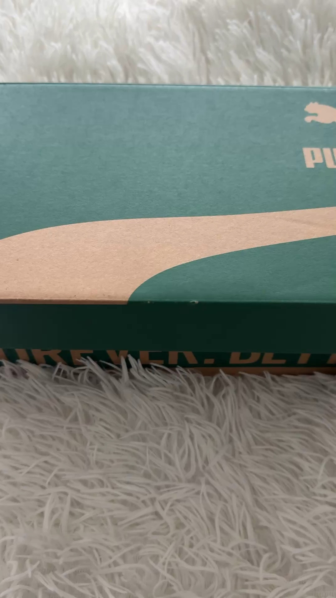 Puma ballet flats are chic + cute and perfect for summer.

Flats, ballet flats, cute shoes, summer shoes, puma ballet flats, work shoes

#LTKU #LTKWorkwear #LTKgrwm