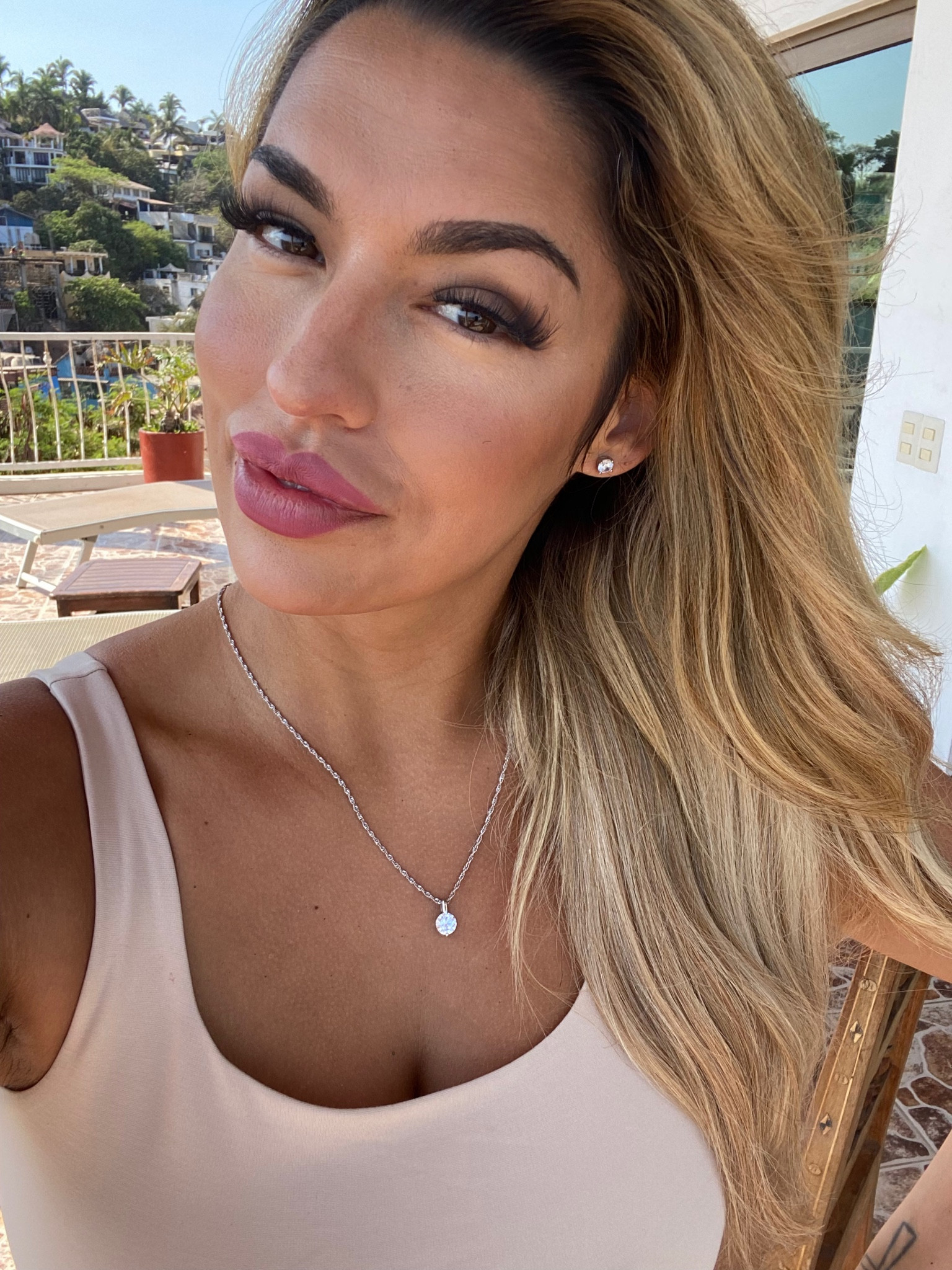 My favorite set from Roma Designer Jewelry. CZ studded earrings with a sterling silver adjustable chain and CZ centerpiece ✨

#LTKsalealert #LTKGiftGuide #LTKbeauty