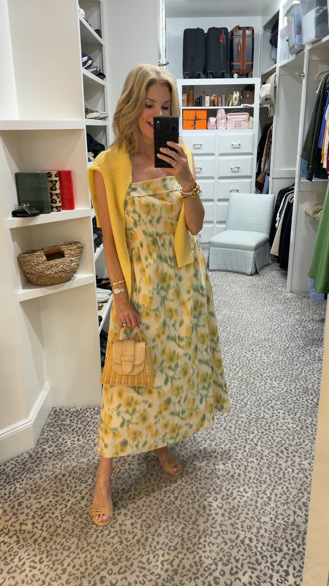 Lovely sundress with sweater - size S
Shoes for TTS

#LTKgrwm #LTKootd #LTKOver40