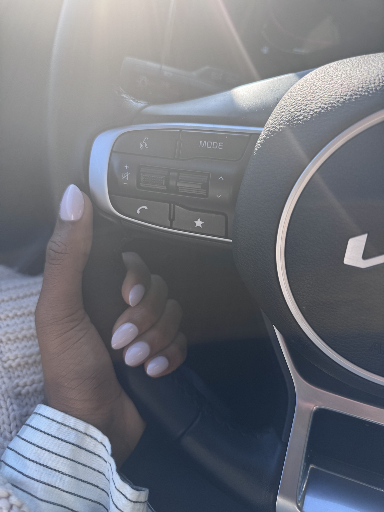 Found my new signature press-ons! This color is sooo good! 

#LTKBeauty #LTKFindsUnder50