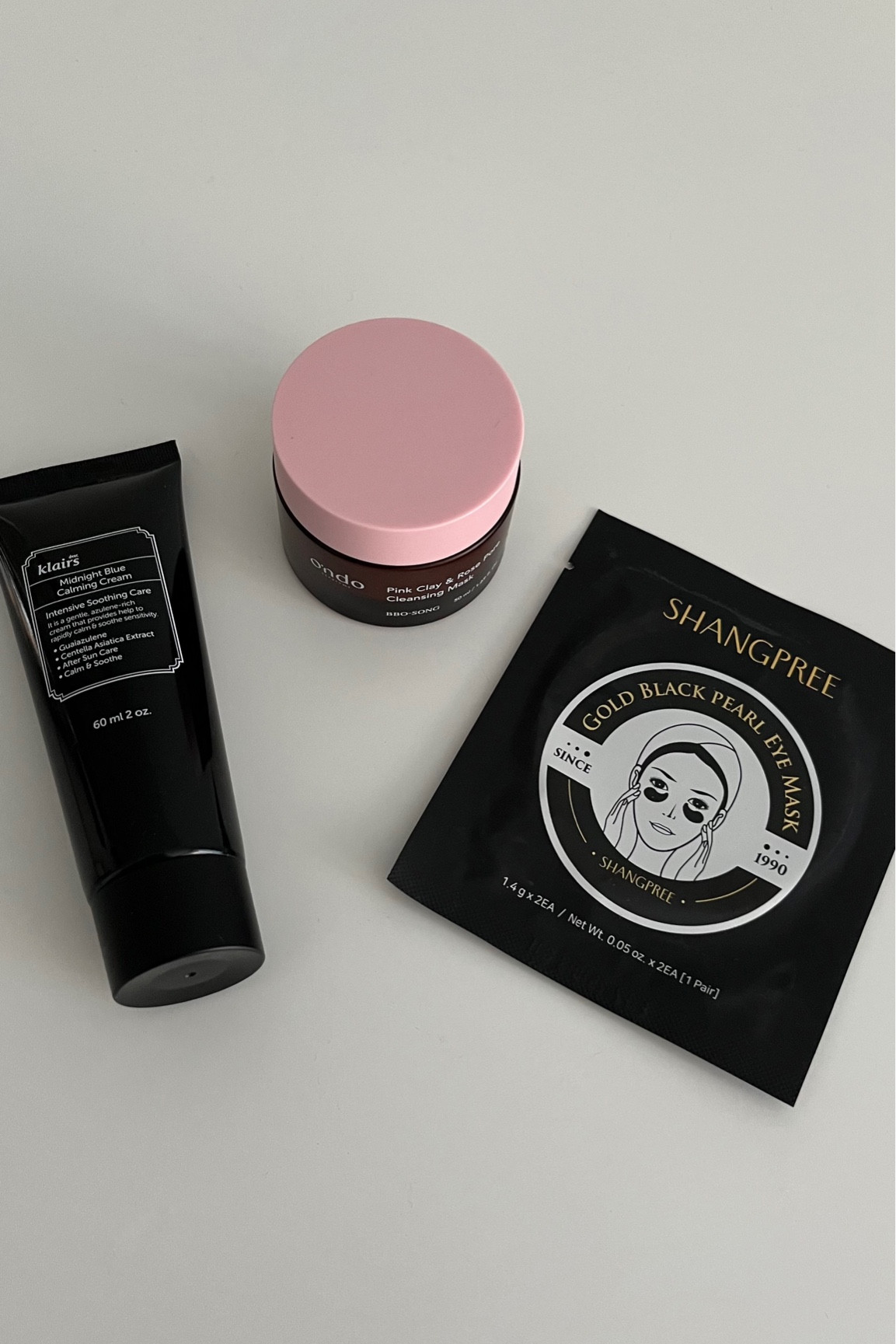 Selfcare day at home with the best korean beauty essentials🖤 

#LTKbeauty #LTKhome #LTKGiftGuide