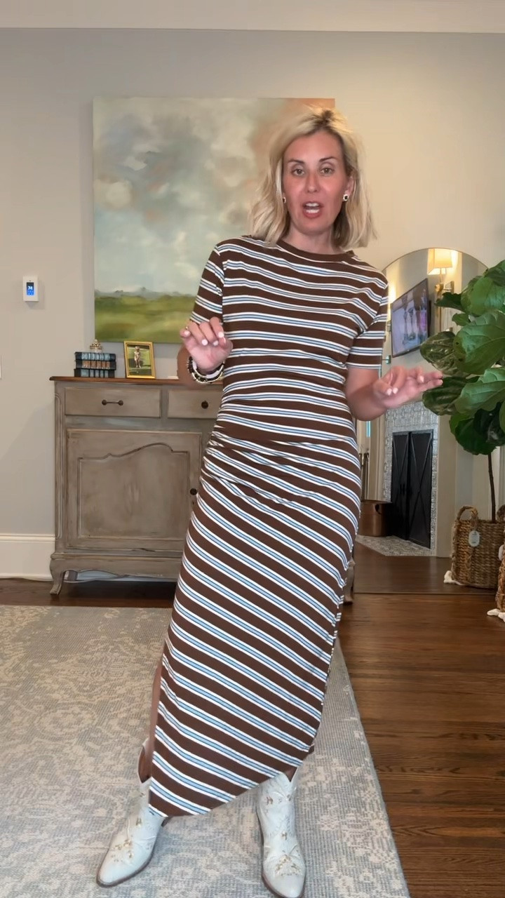 Now this is a flattering T-shirt dress! I’m in a small and 8 boots tts. 

*code Catherine20 at Allie + Bess

#LTKdayinmylife #LTKootd #LTKmomlife