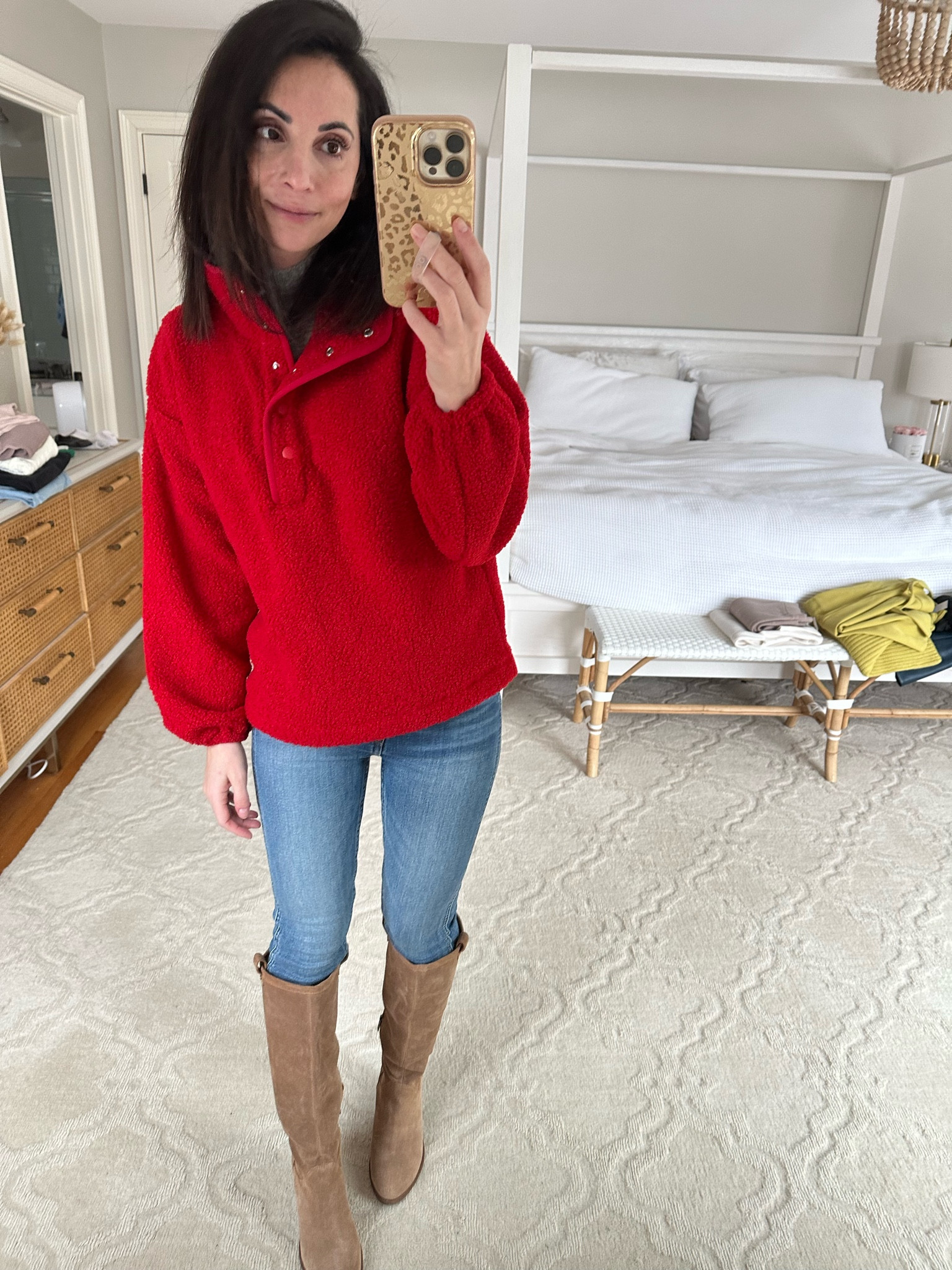 Sherpa pullover-xs
Jeans- 23/reg


#LTKsalealert #LTKHoliday #LTKSeasonal