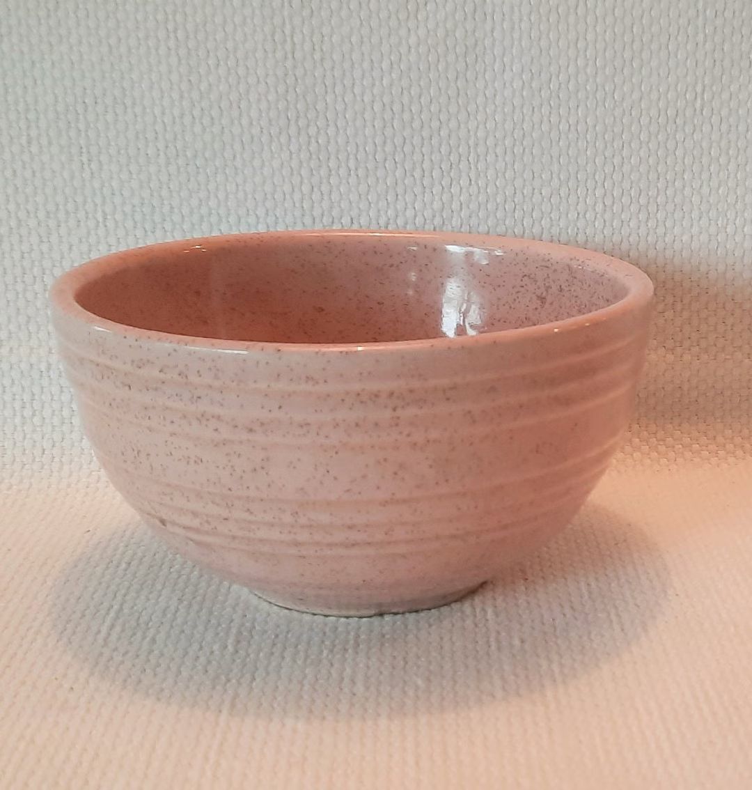 Iconic Mccoy Beehive Mixing Bowl, 6, Dusty Pink With Brown Speckles - Etsy | Etsy (US)