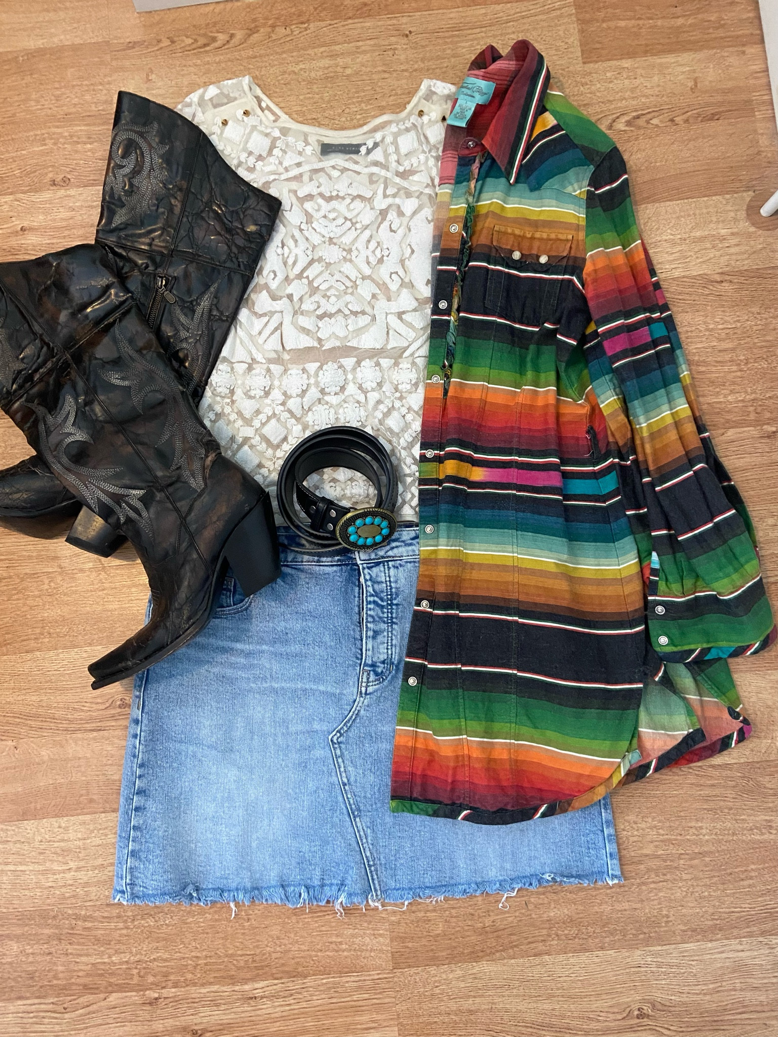 This colorful Serape shirt elevates absolutely EVERYTHING that you put with it - the lazy gal’s way to add some pop!

#LTKstyletip #LTKover40