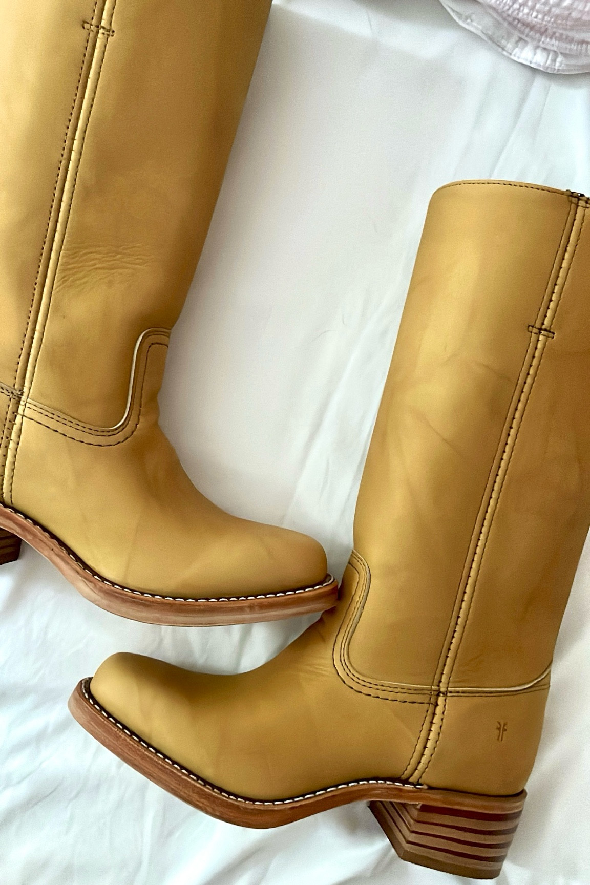 My FAVORITE boots💛

#LTKShoeCrush #LTKNYFW #LTKSeasonal