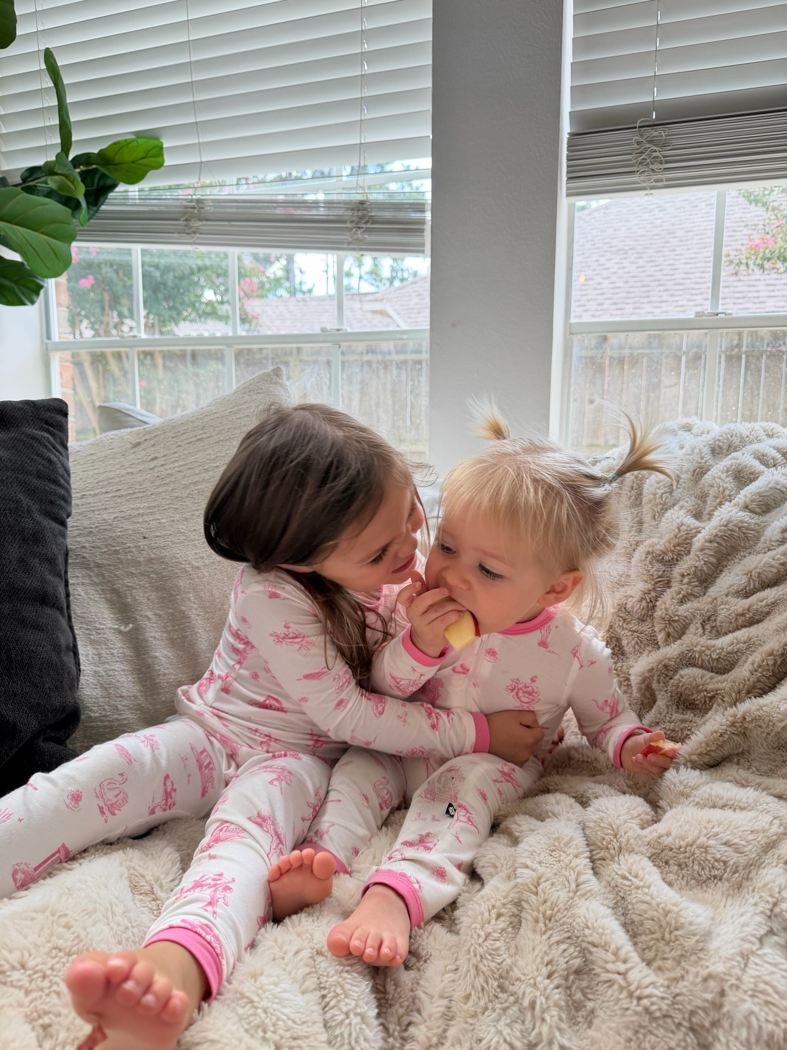 Softest matching pjs!!! Loveeee the ballerinas 🥹

#LTKmomlife #LTKBaby #LTKKids