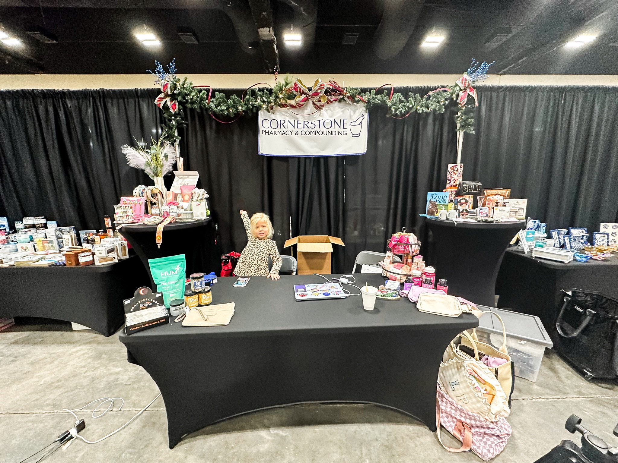 Little worker girl 🩷

#LTKstyletip #LTKkids #LTKSeasonal