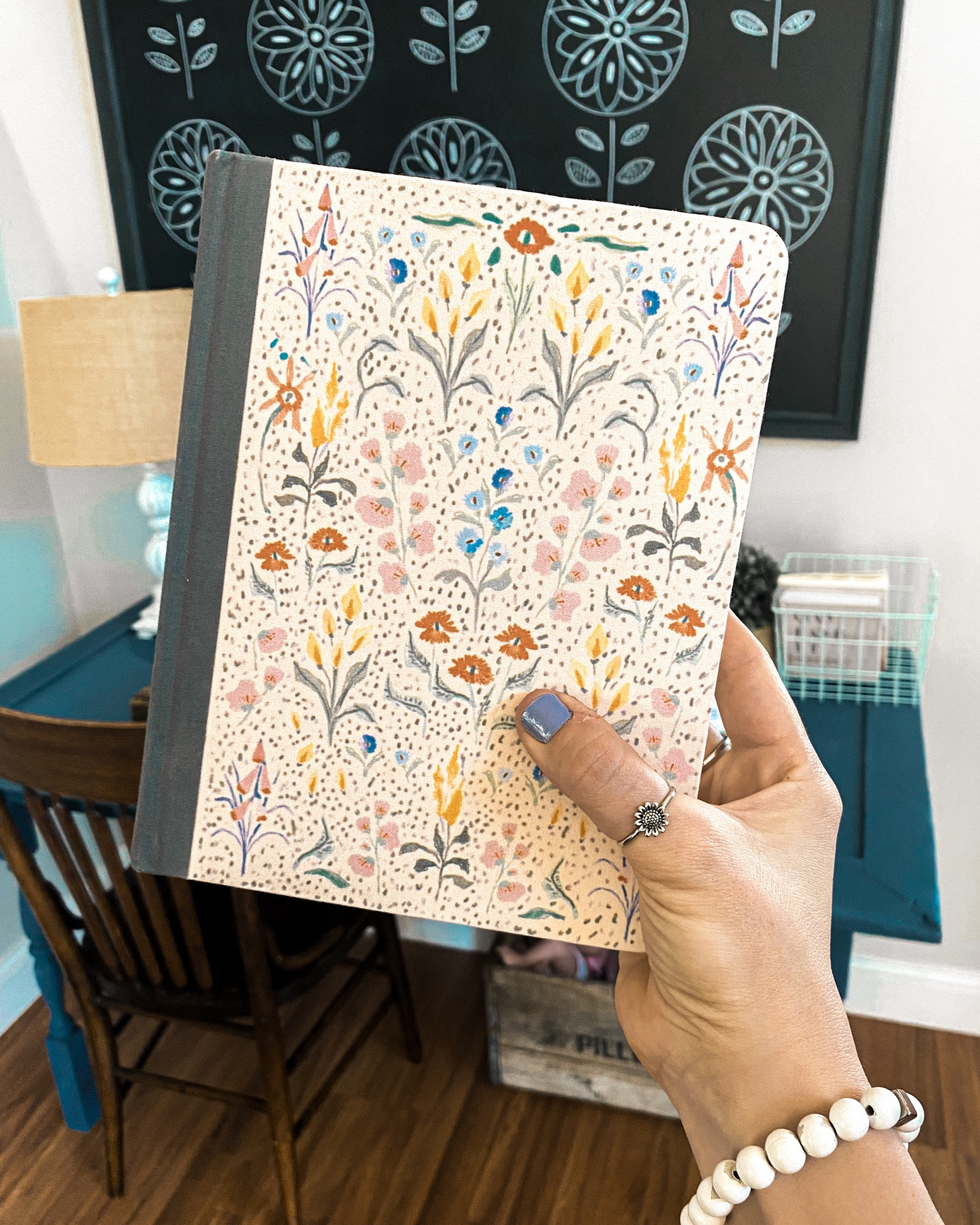 Obsessed with my new Journaling Bible! 💕 The cover is gorgeous & each page has room for all of my note taking. 🌼 I highly recommend!

#Bible #Journaling #BibleStudy #AmazonFinds

#LTKhome