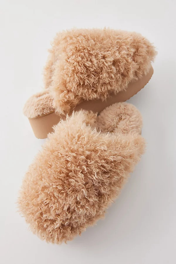 Urban Outfitters UO Faux Fur Platform Slipper in Neutral, Women's at Urban Outfitters | Urban Outfitters (US and RoW)