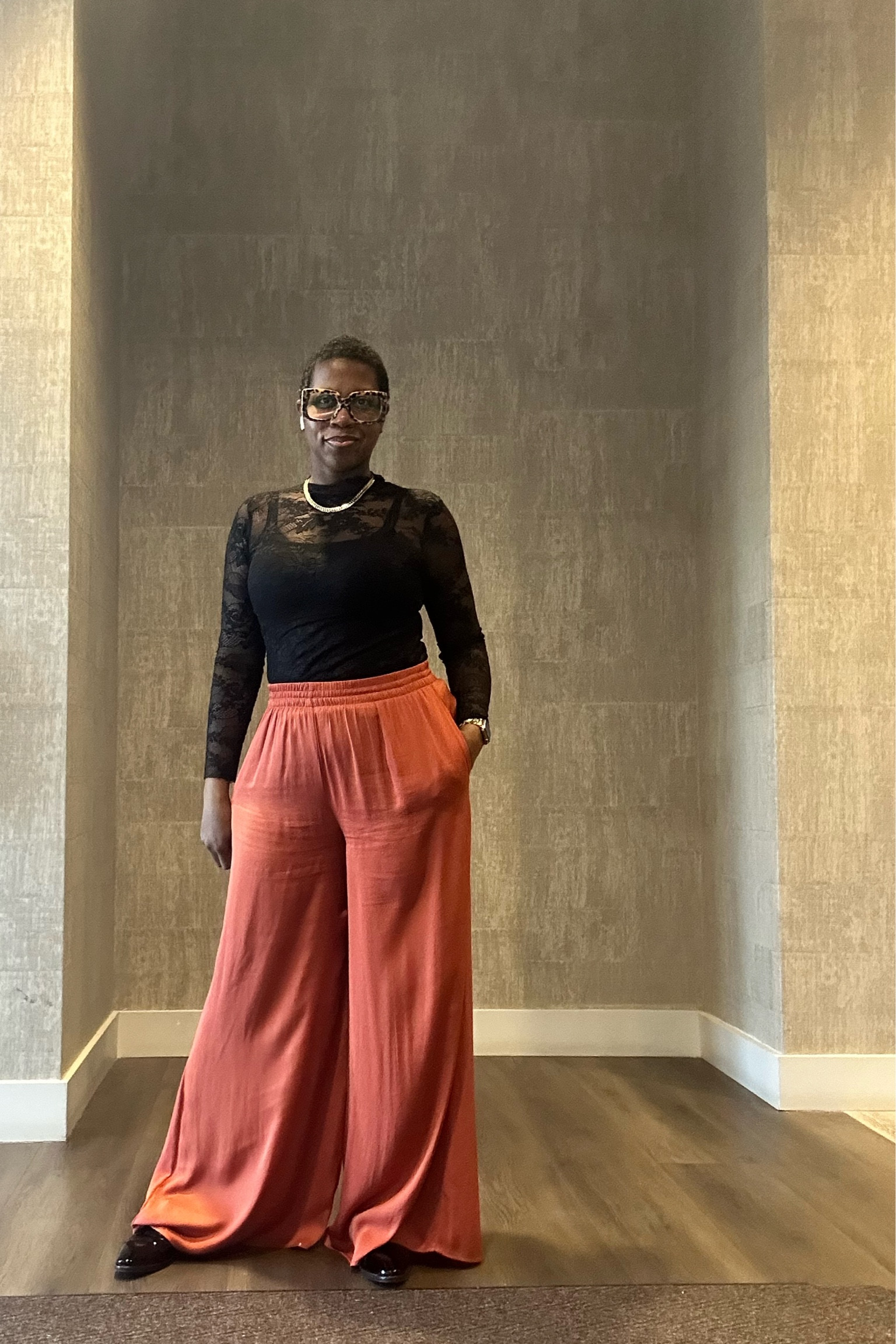 A play on dark romance but make it work appropriate 

#LTKStyleTip #LTKWorkwear #LTKMidsize