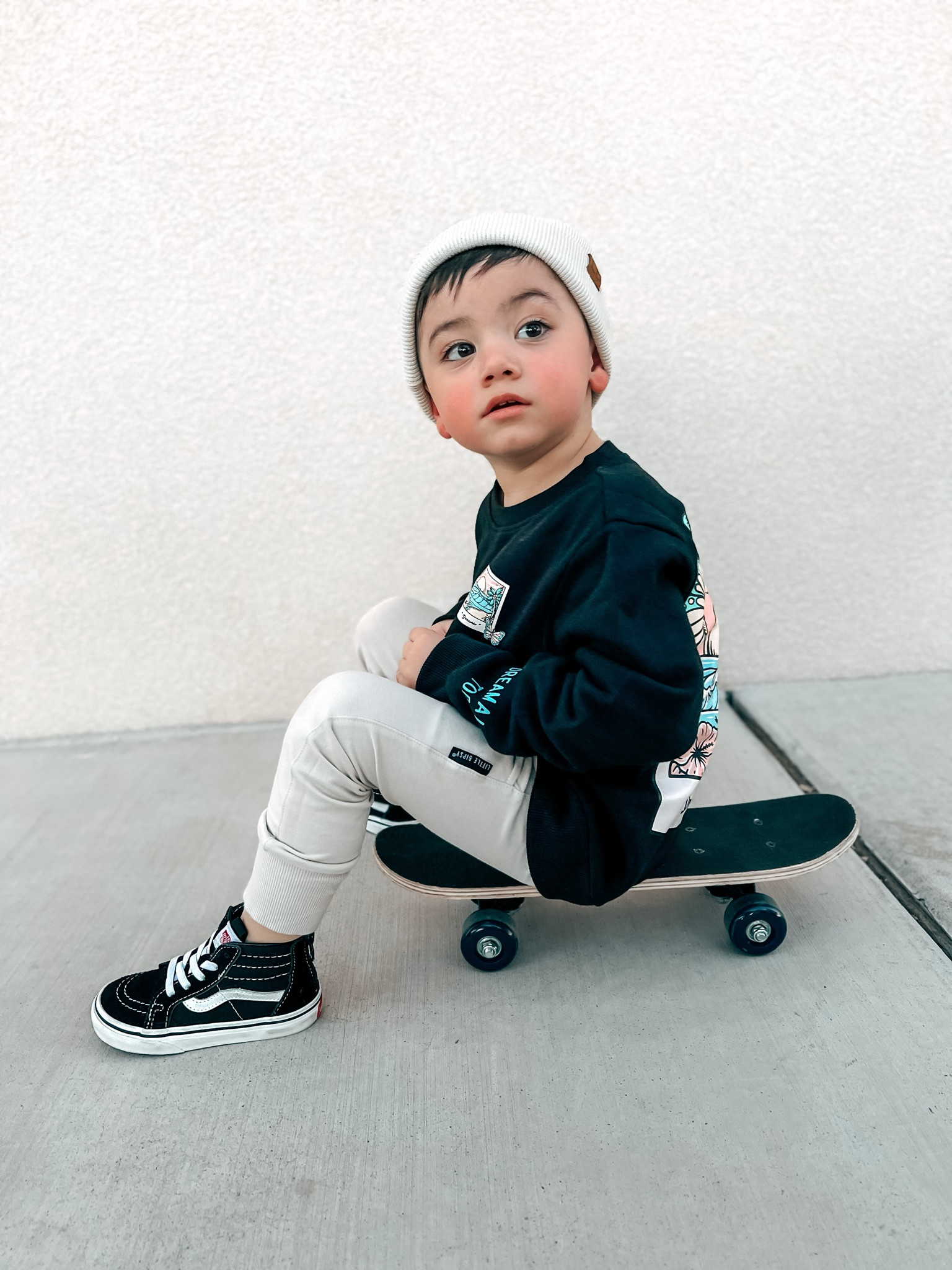 mini skateboard 😎

#LTKfindsunder100 #LTKGiftGuide #LTKkids
