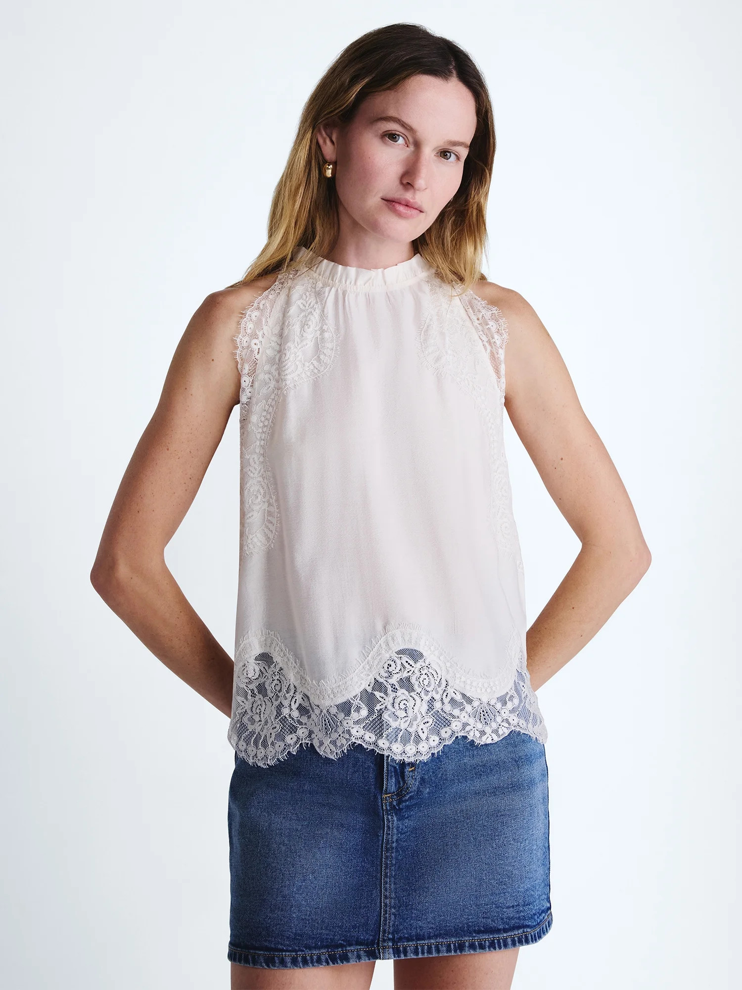 Scoop Women’s and Women's Plus Lace Trim Halter Top, Sizes XS-4X | Walmart (US)
